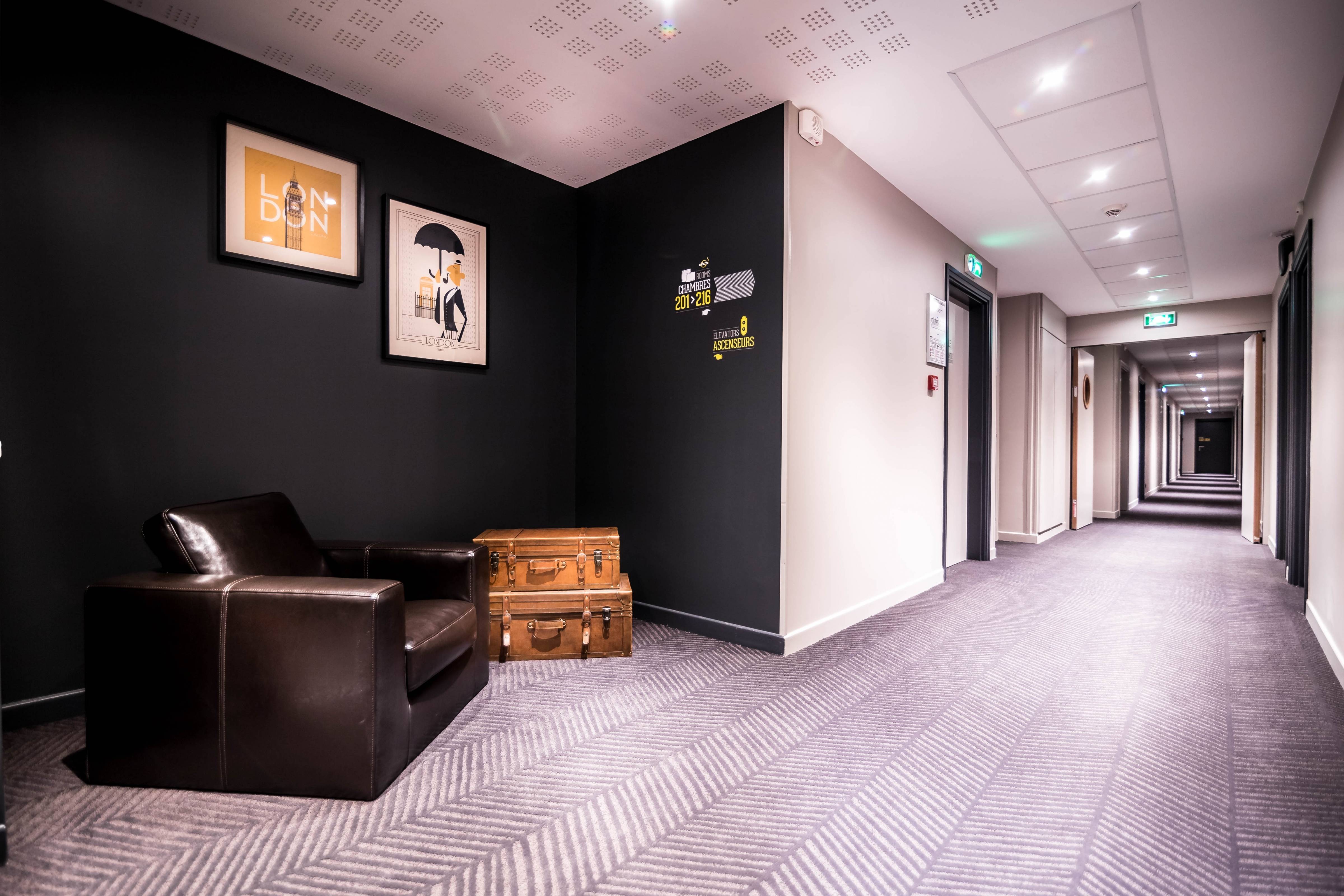 Best Western Plus Suitcase Hôtel Paris La Défense