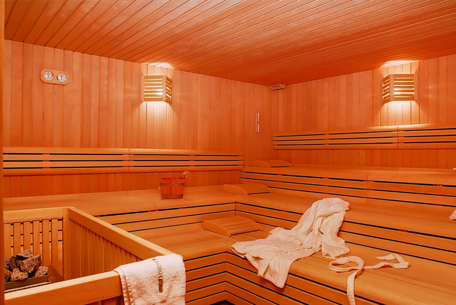 Ambasciatori Place Hotel