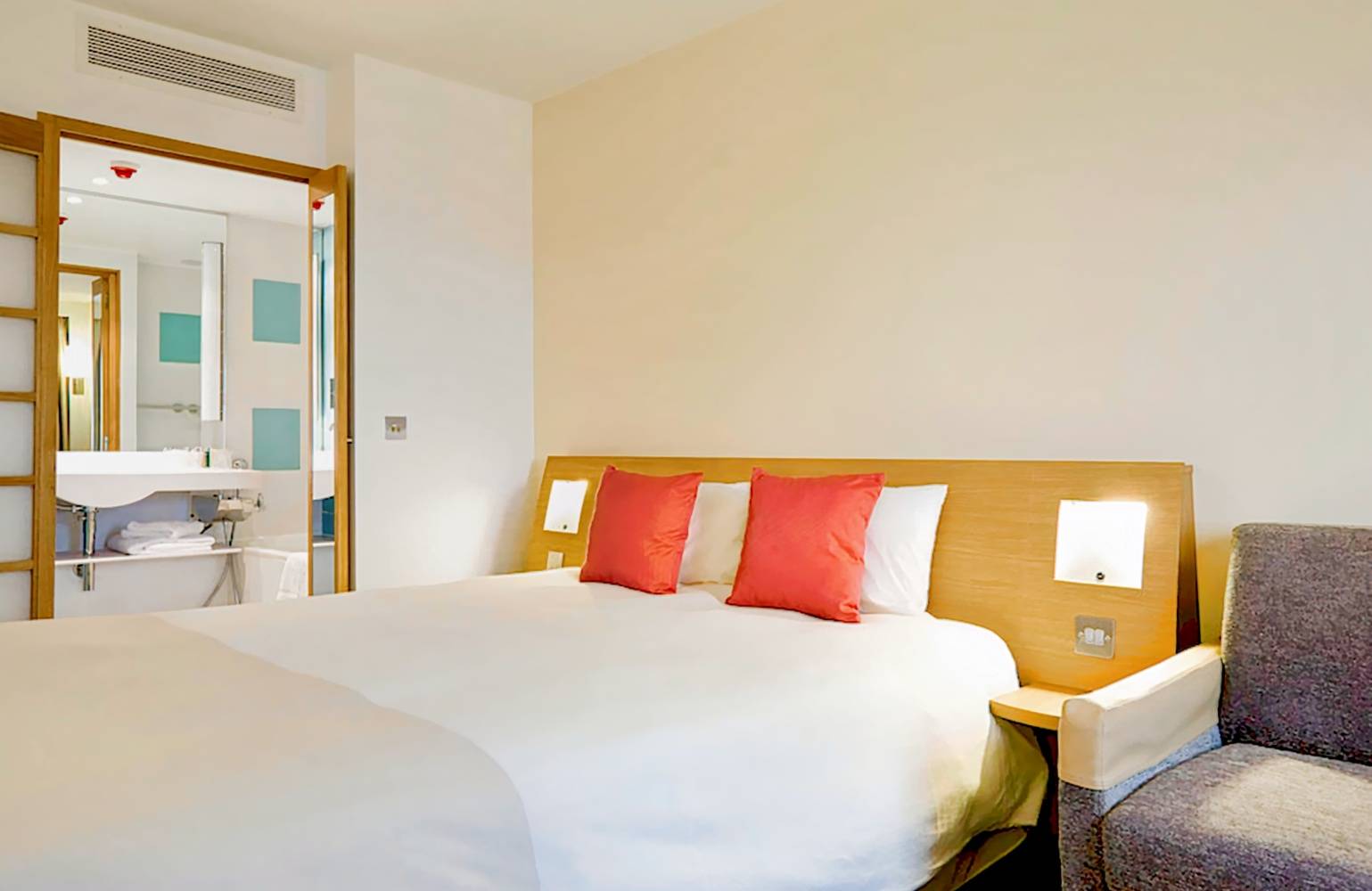 Novotel Newcastle Airport