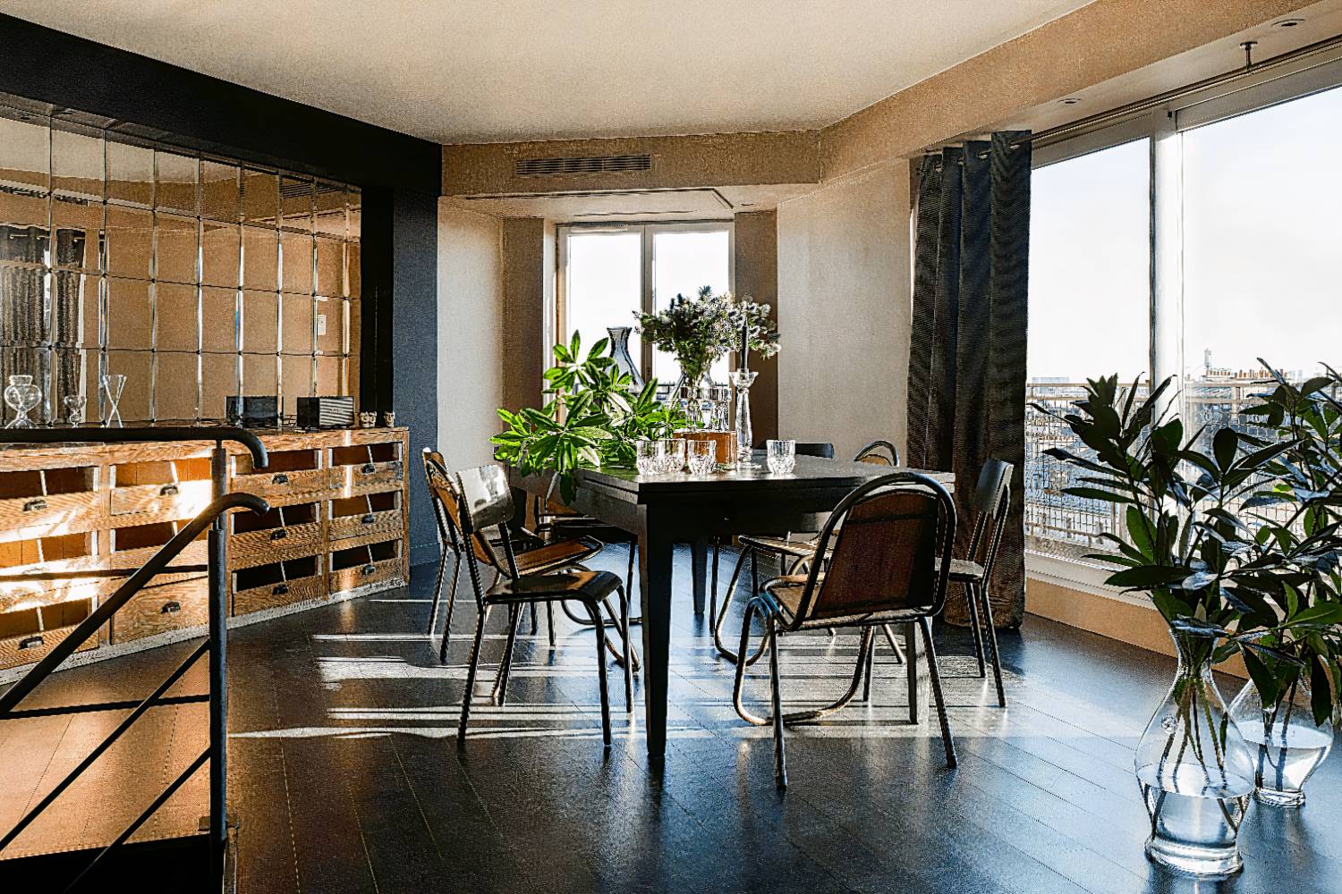 Notre dupleix sous les toits de Paris - Hôtel Le Chat Noir