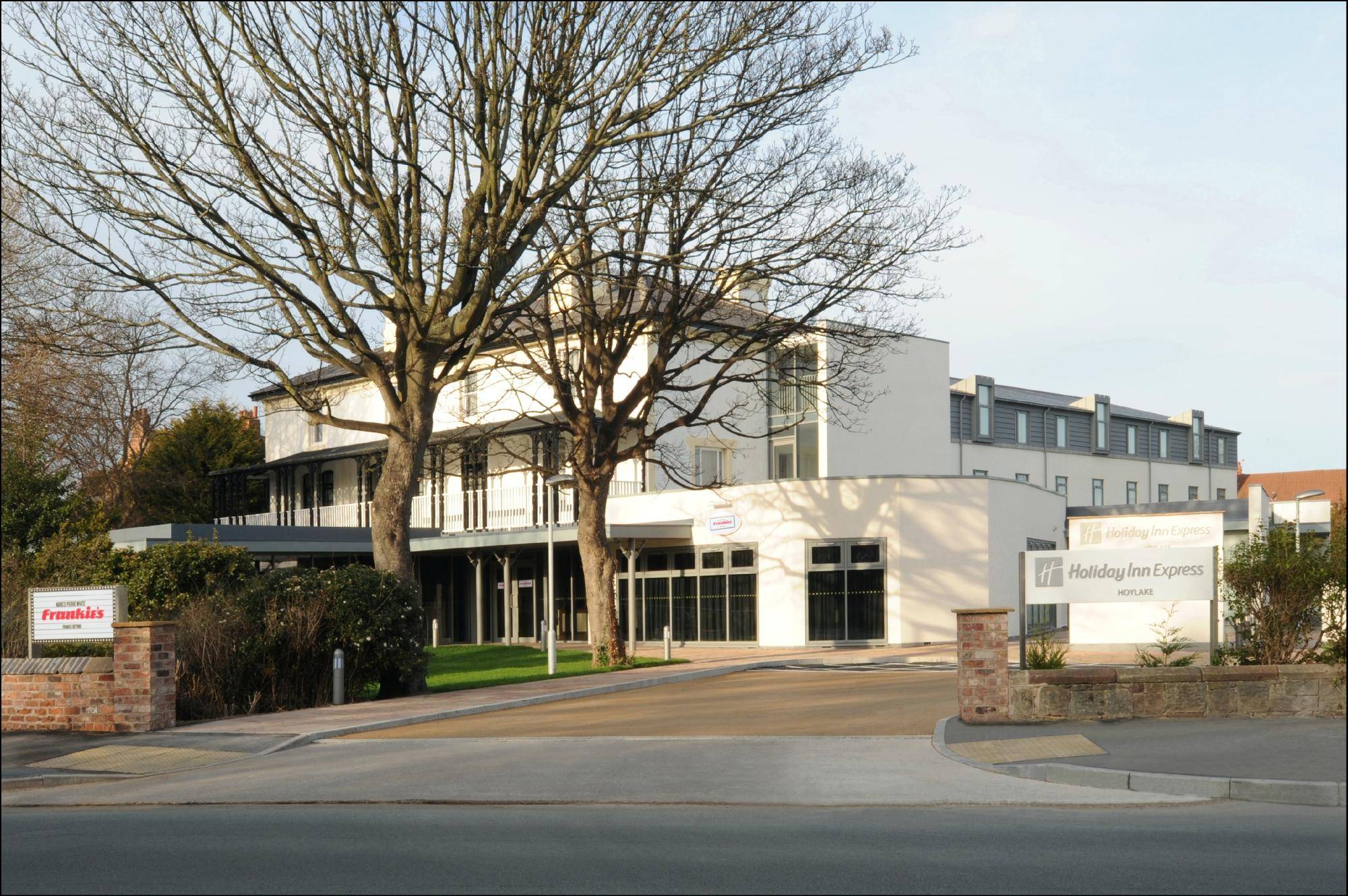 Holiday Inn Express Liverpool Hoylake