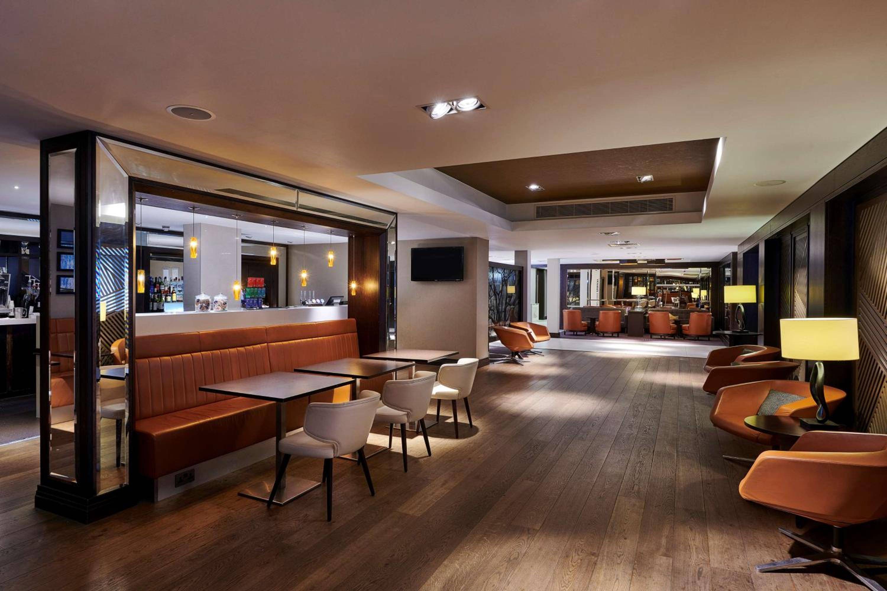 DoubleTree by Hilton London - Ealing