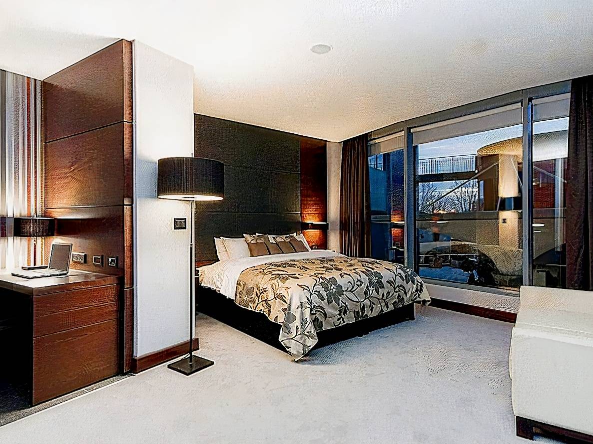 Hotel Rafayel on the Left Bank