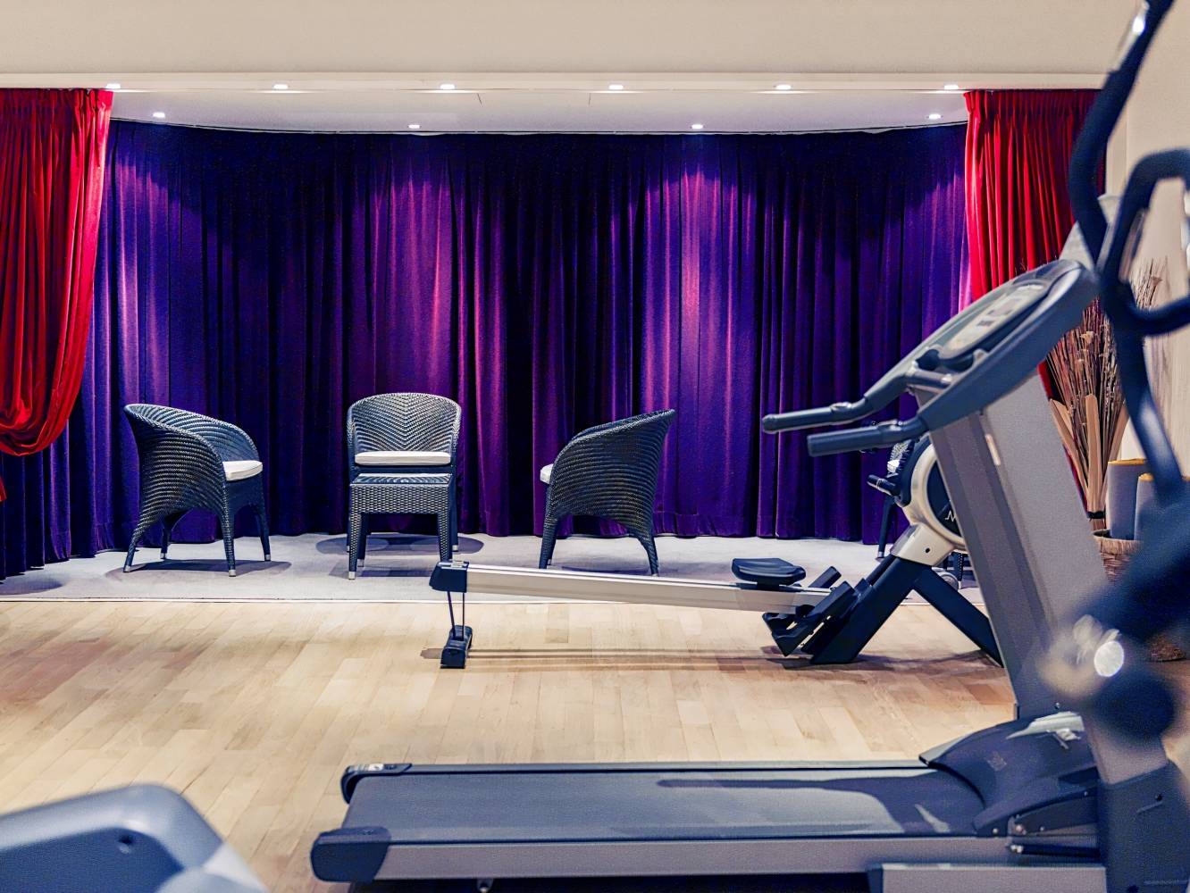 Mercure Maurepas Saint Quentin hotel