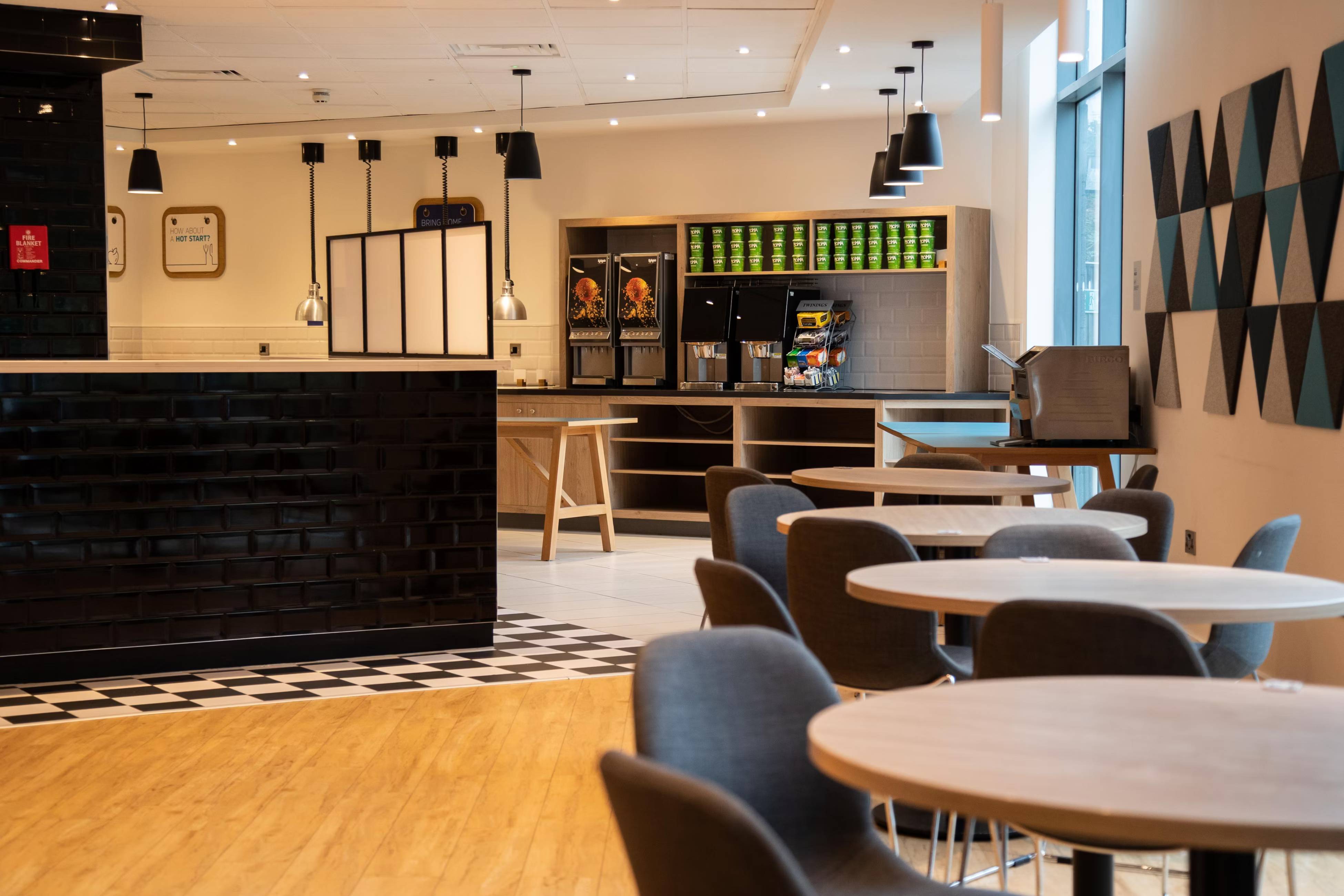 Holiday Inn Express, London Stansted Airport