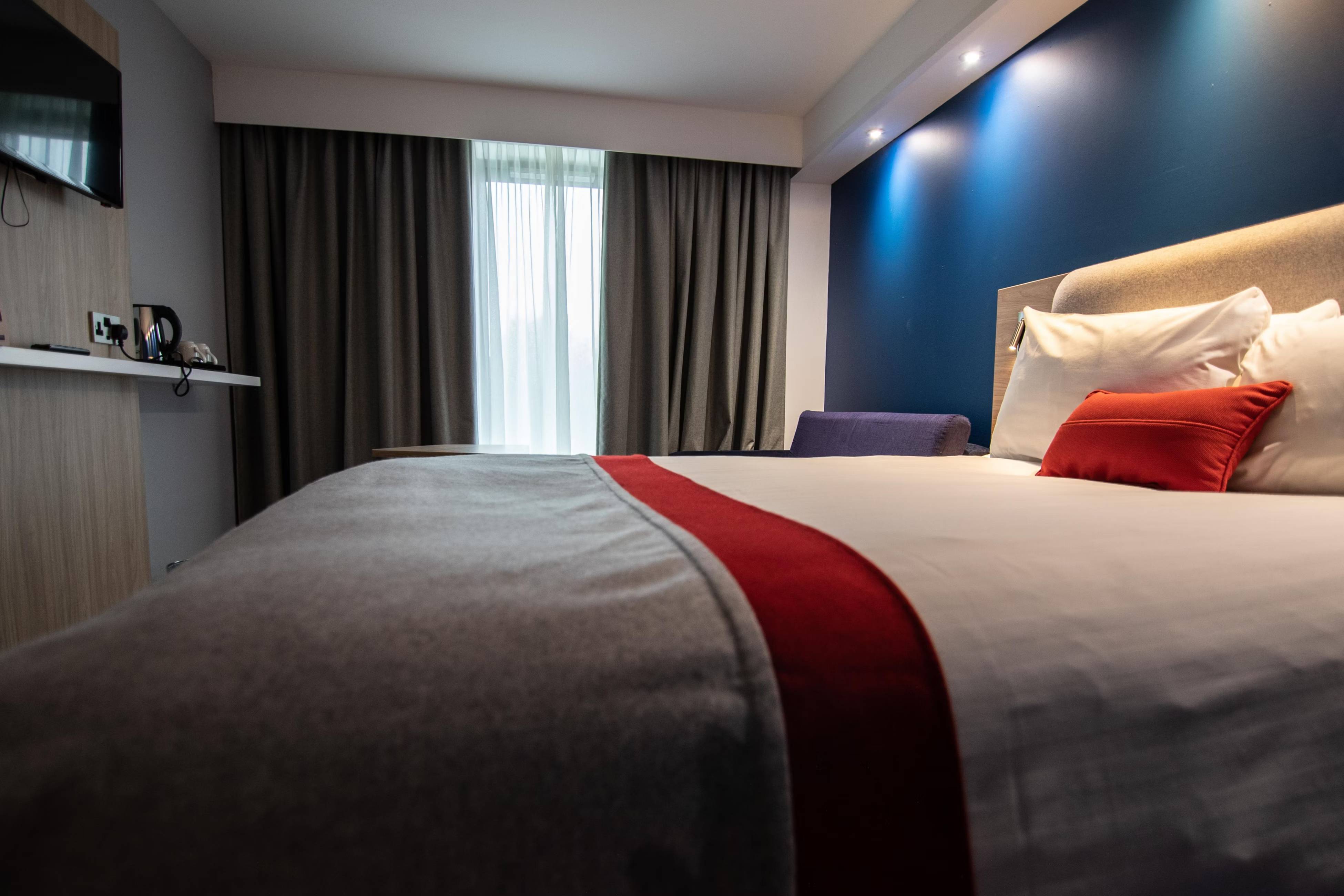 Holiday Inn Express, London Stansted Airport