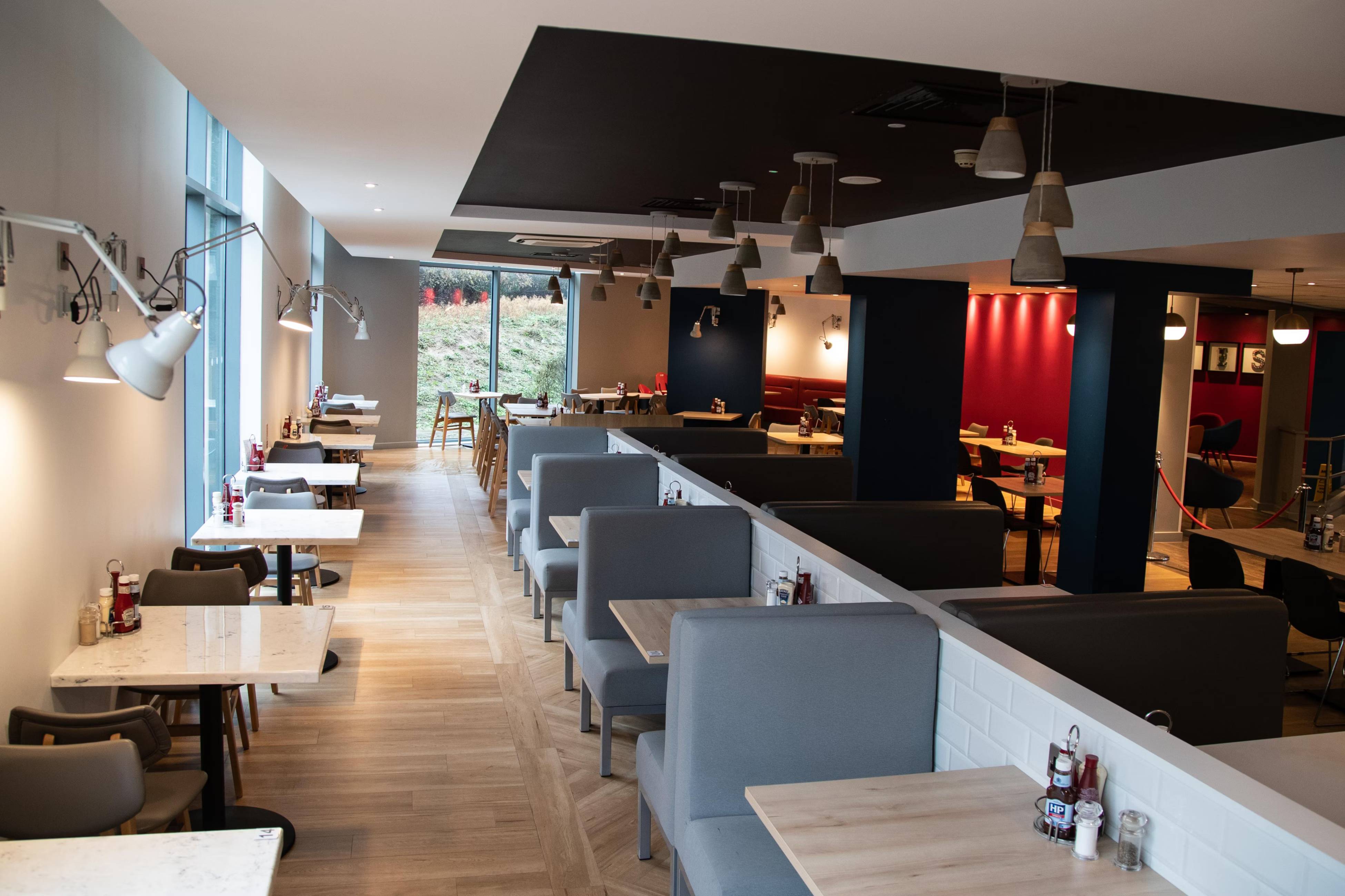 Holiday Inn Express, London Stansted Airport