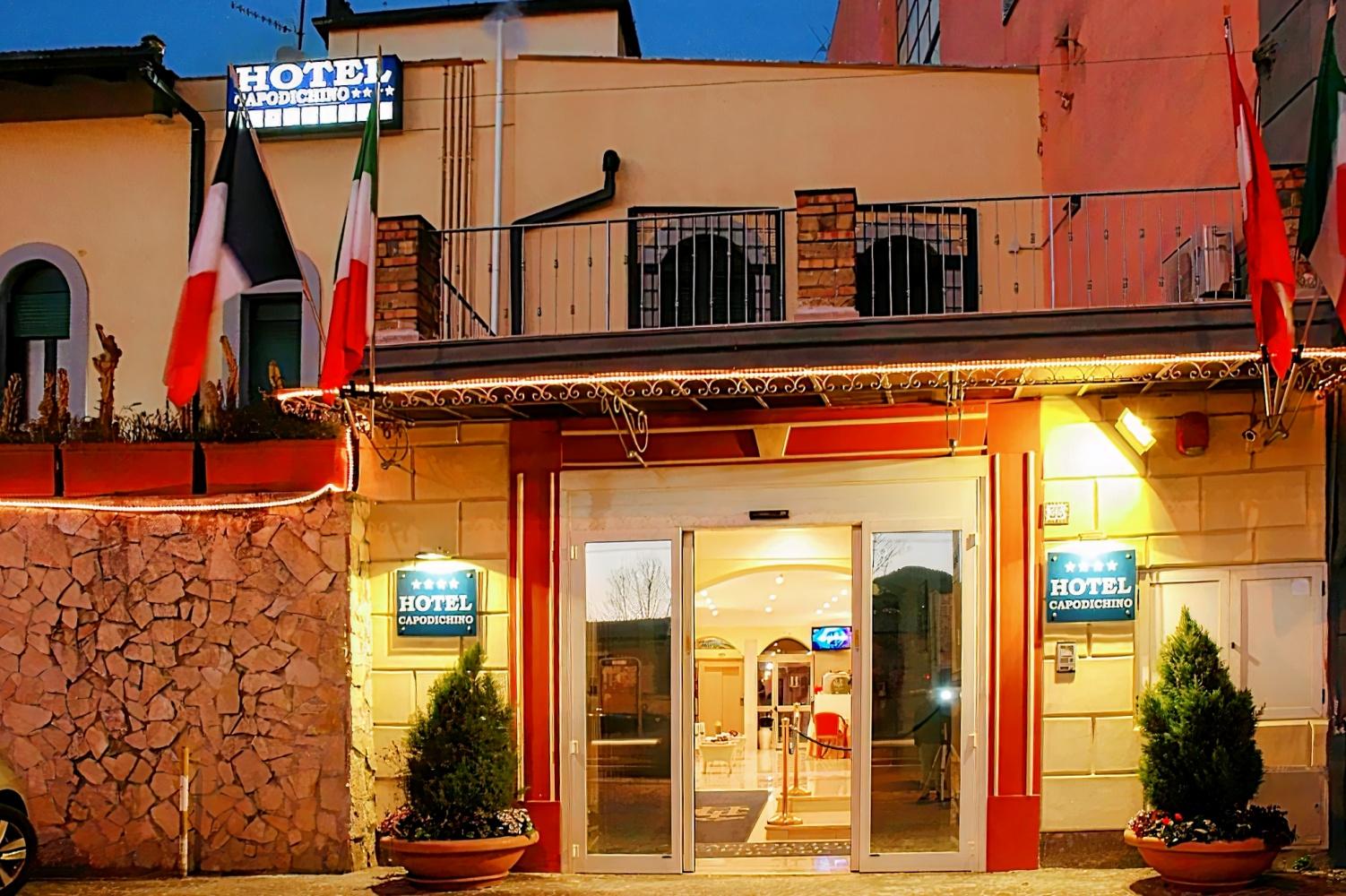 International Capodichino Hotel