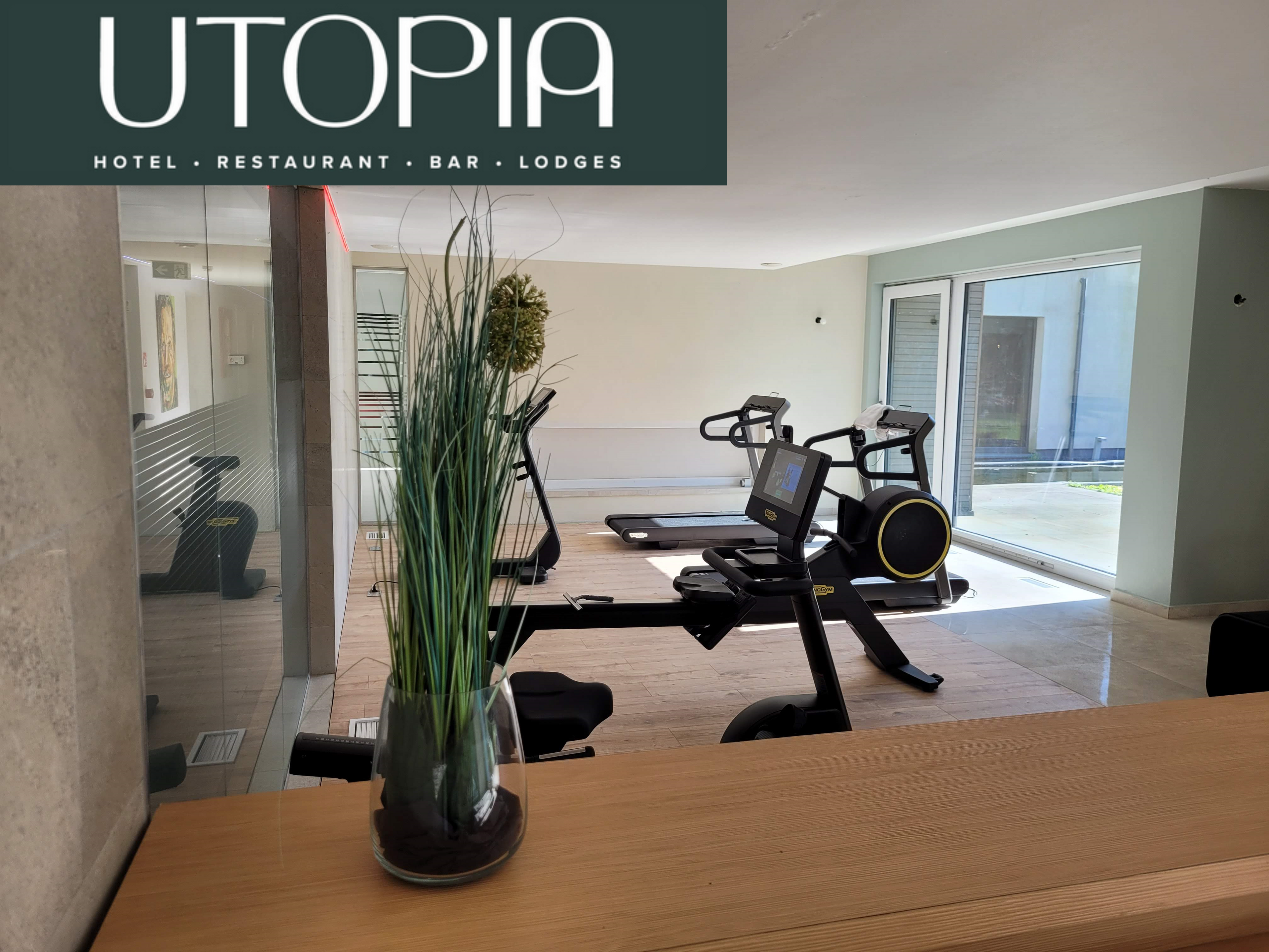 Utopia Hotel Mons