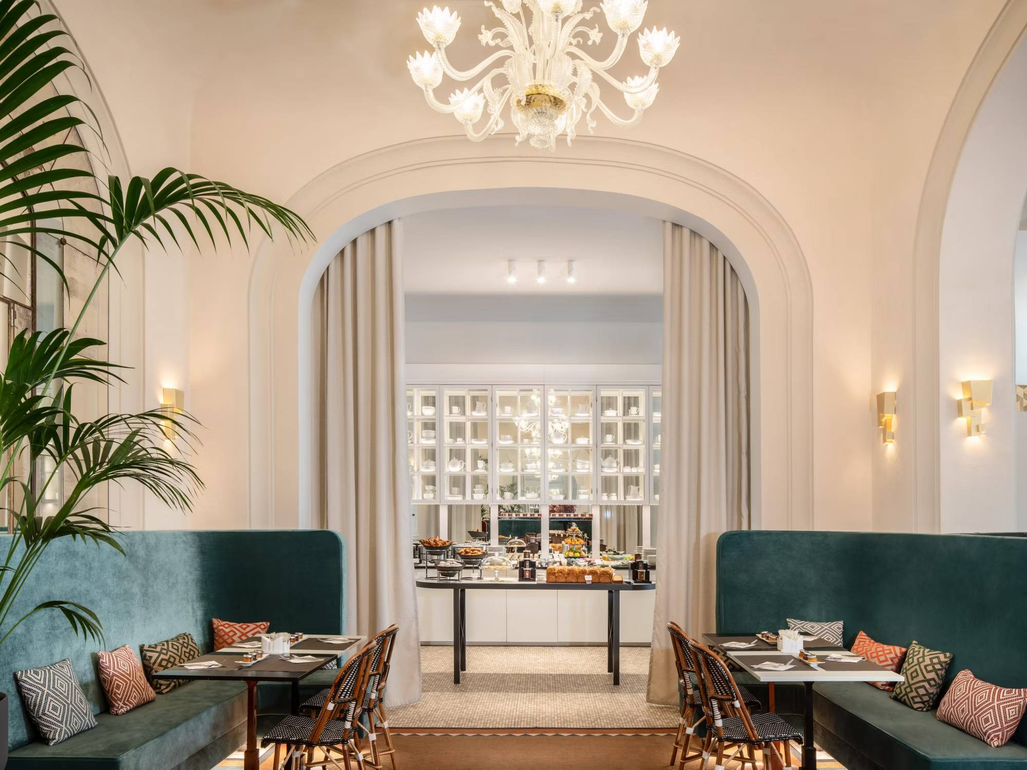 Holiday Inn Paris - Gare de Lyon Bastille, an IHG Hotel