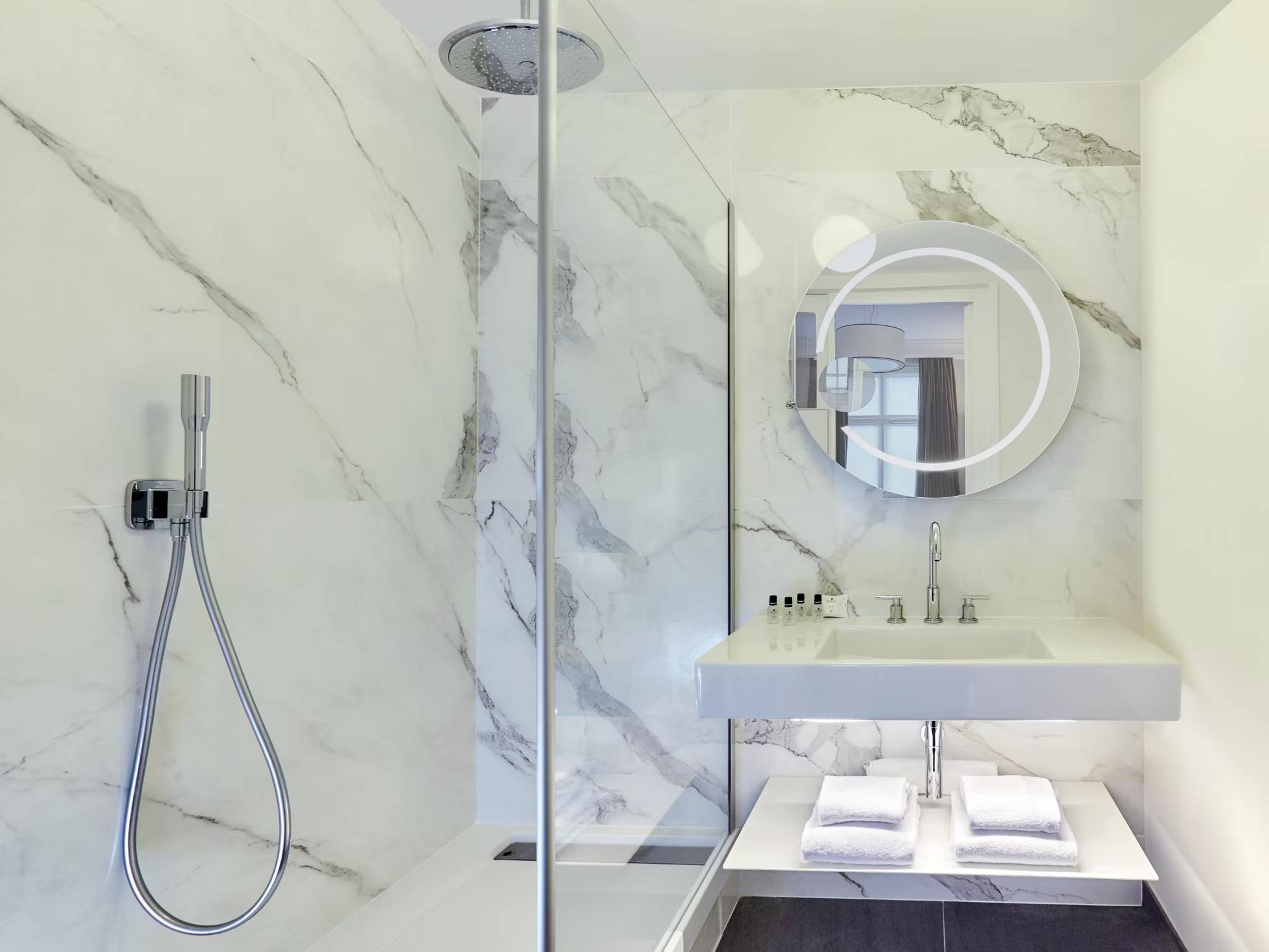 Holiday Inn Paris - Gare de Lyon Bastille, an IHG Hotel