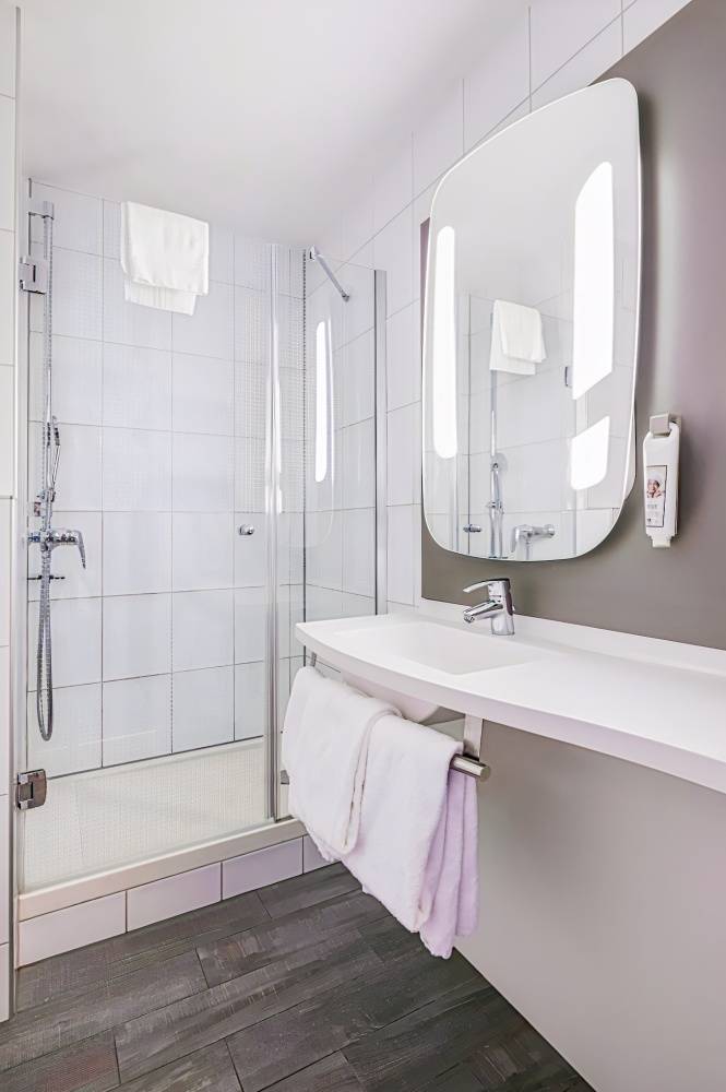 ibis Zurich Messe Airport