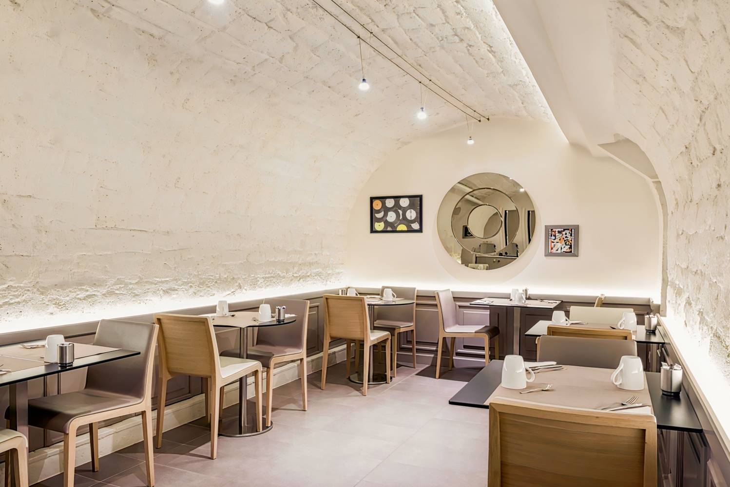 Mercure Paris Opera Grands Boulevards Hotel