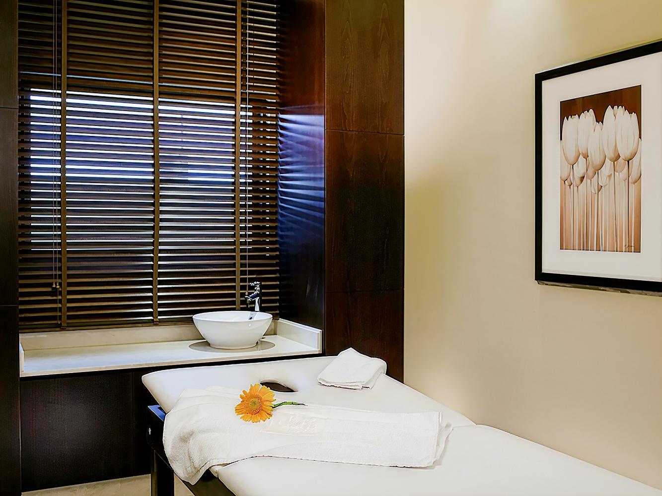 Novotel Suites Dubai Mall of the Emirates