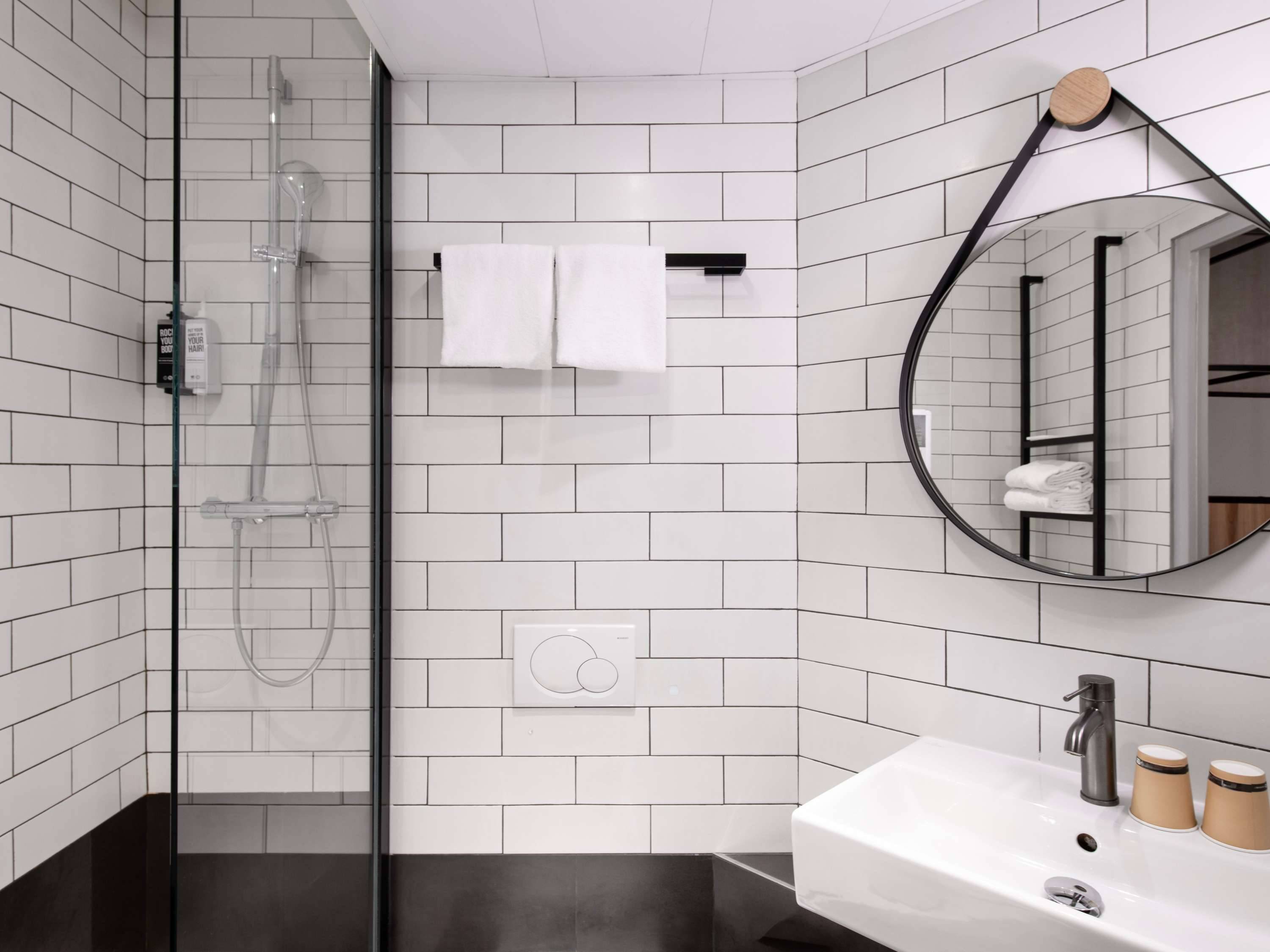 Hotel Faubourg Galant Paris, Handwritten Collection