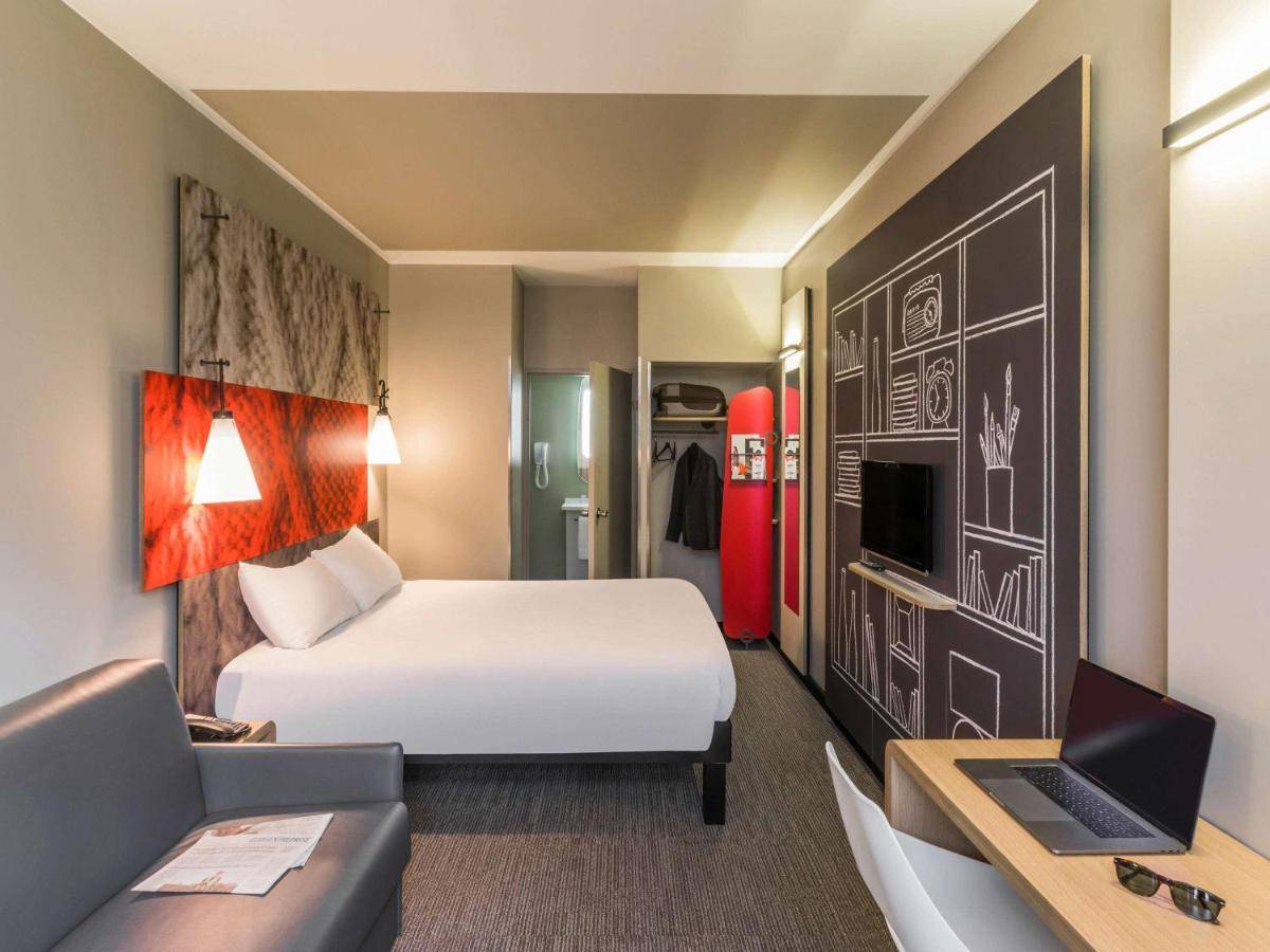ibis Paris Gare de Lyon Ledru Rollin 12th