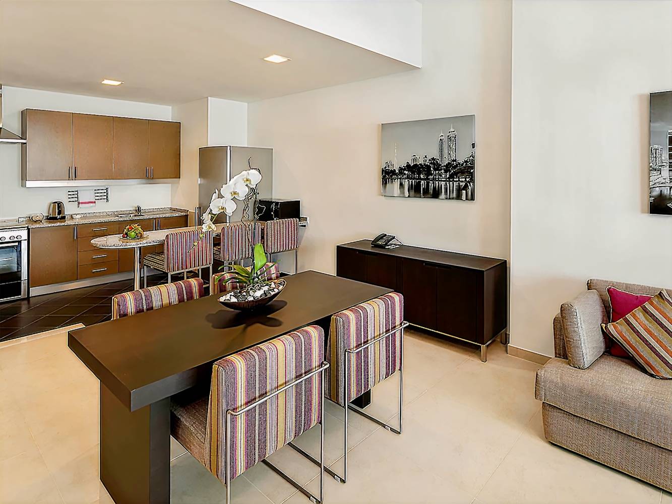 Aparthotel Adagio Premium Dubai Al Barsha