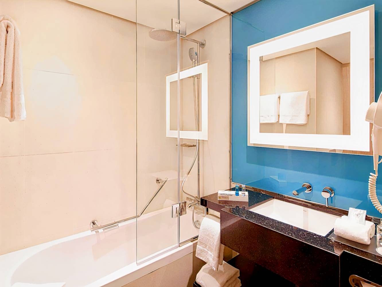 Novotel World Trade Centre Dubai