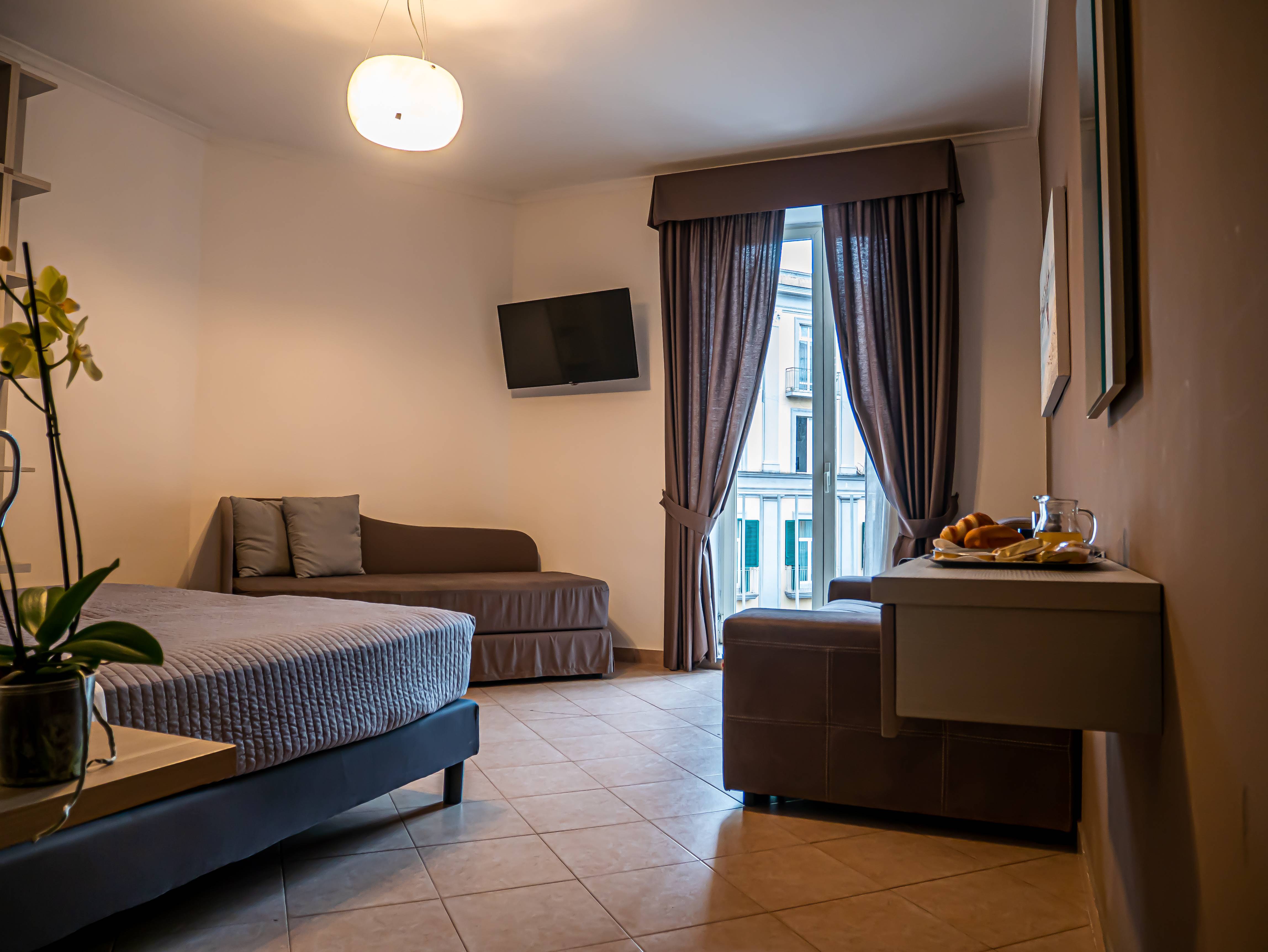 Hotel San Marco (Napoli)