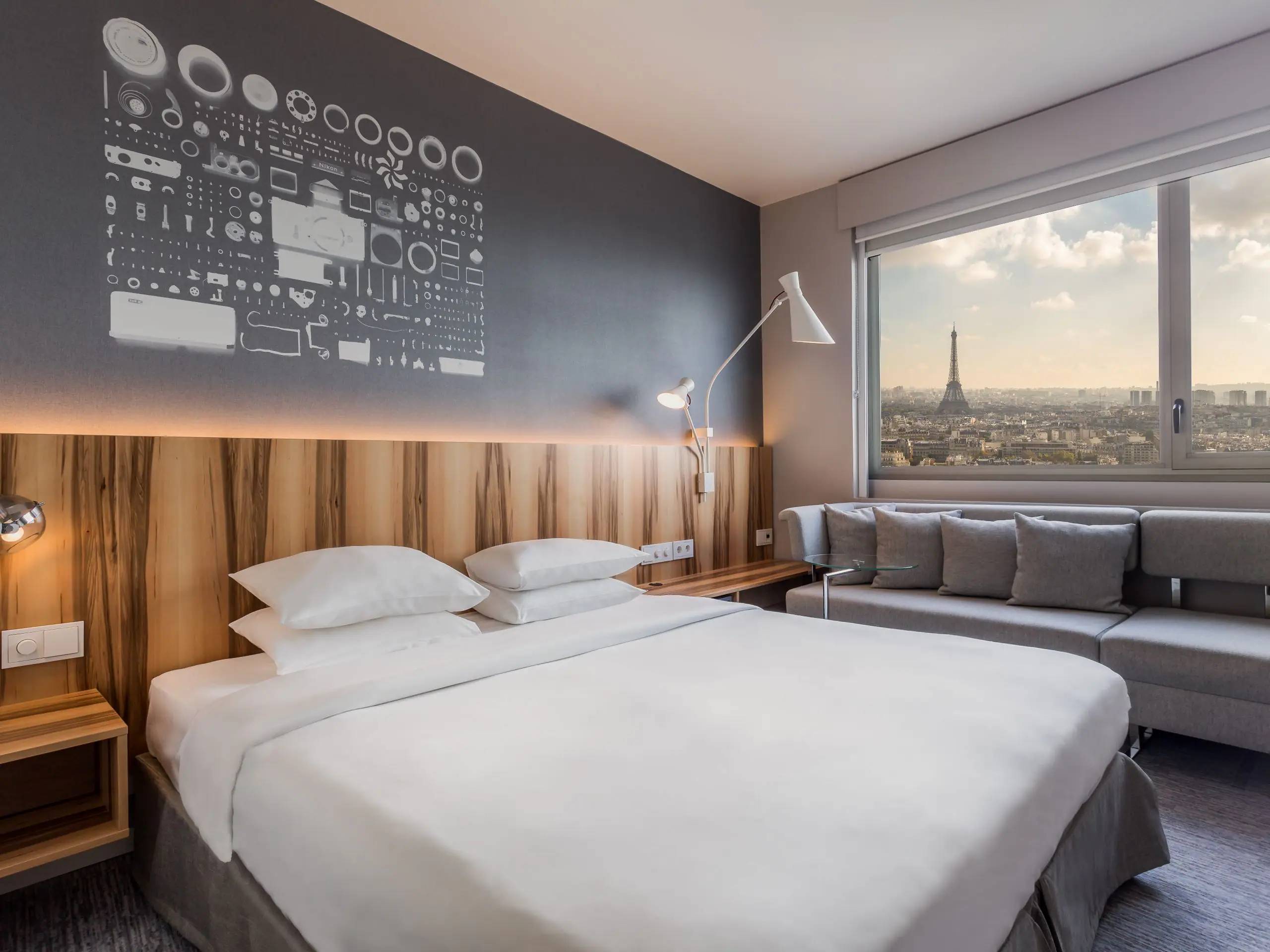Hyatt Regency Paris Etoile