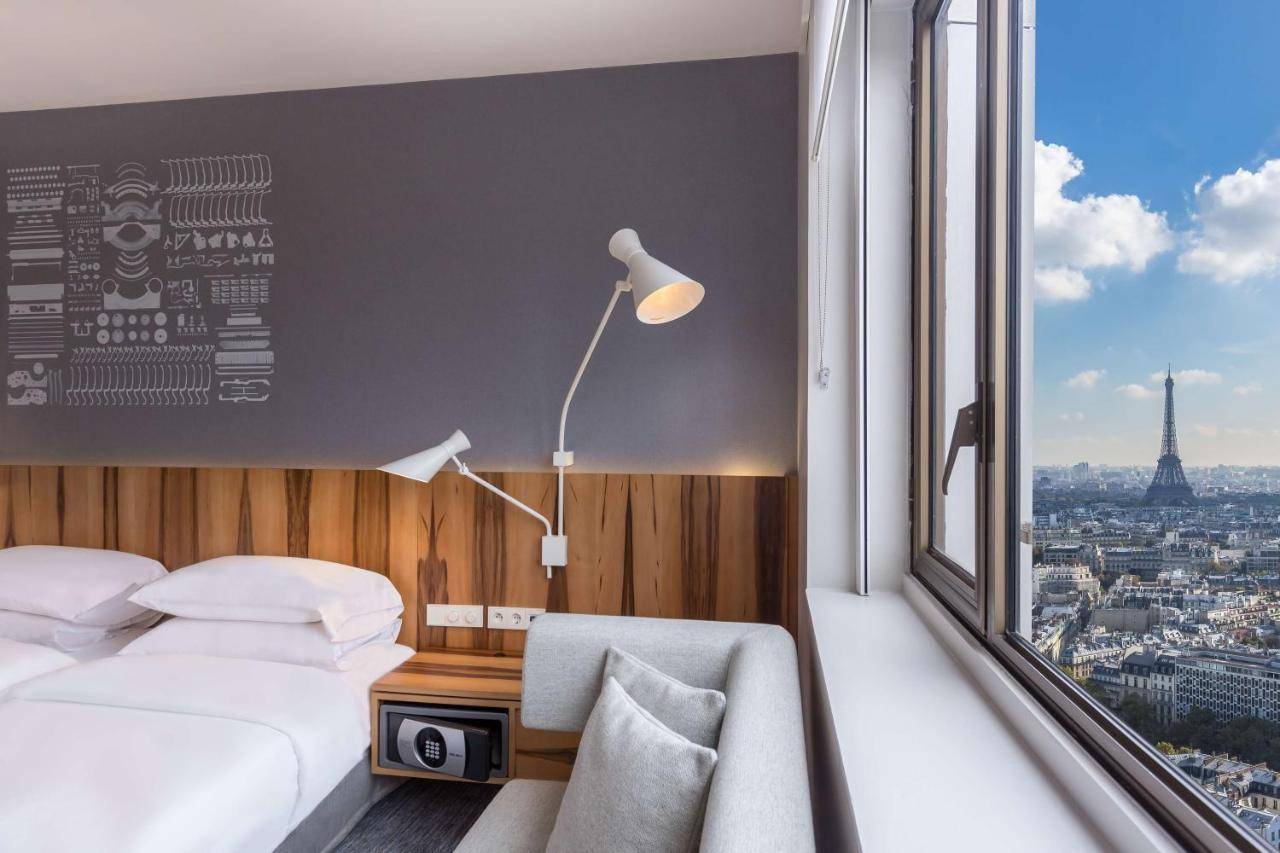 Hyatt Regency Paris Etoile