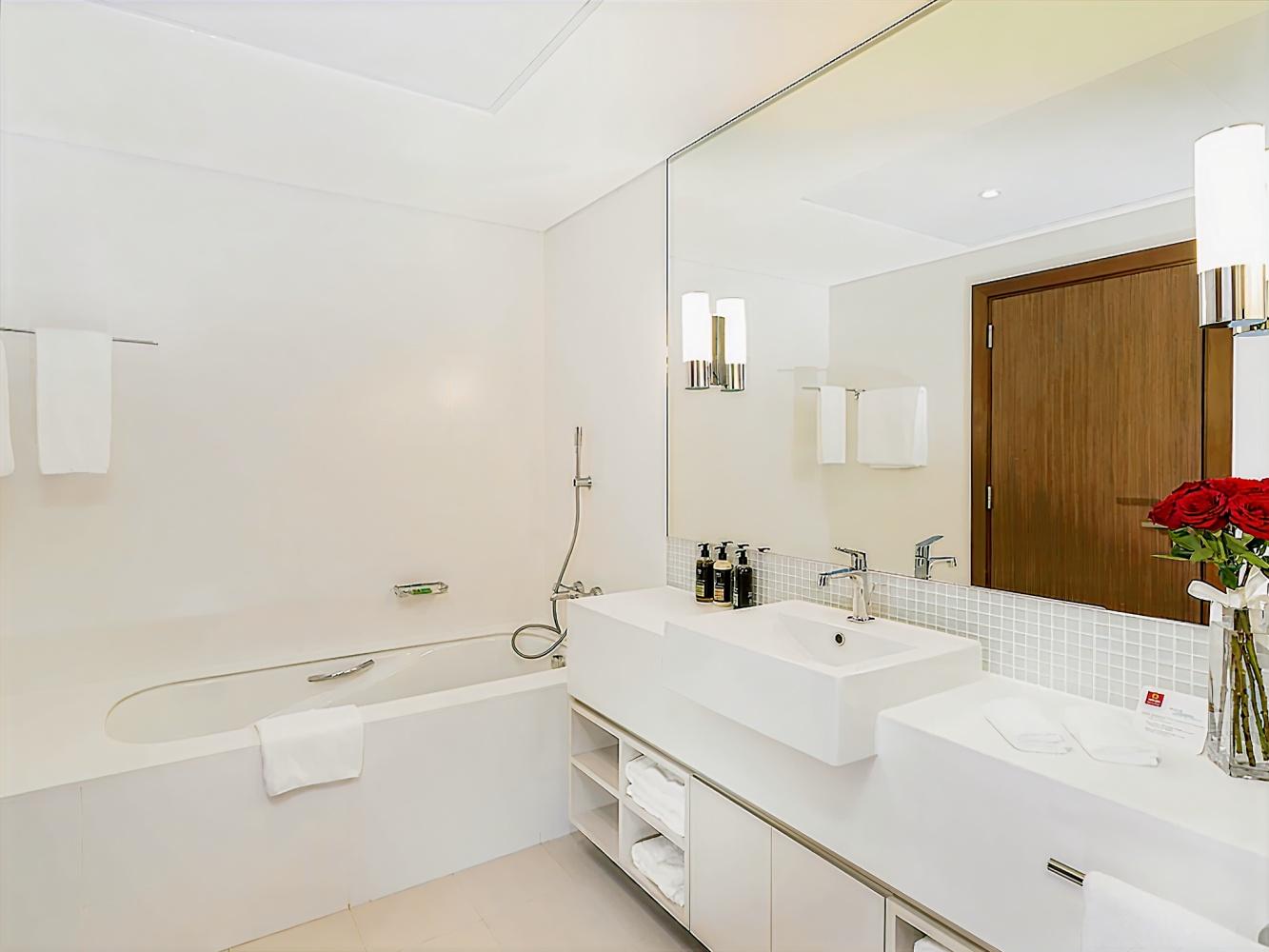 Adagio Abu Dhabi Al Bustan