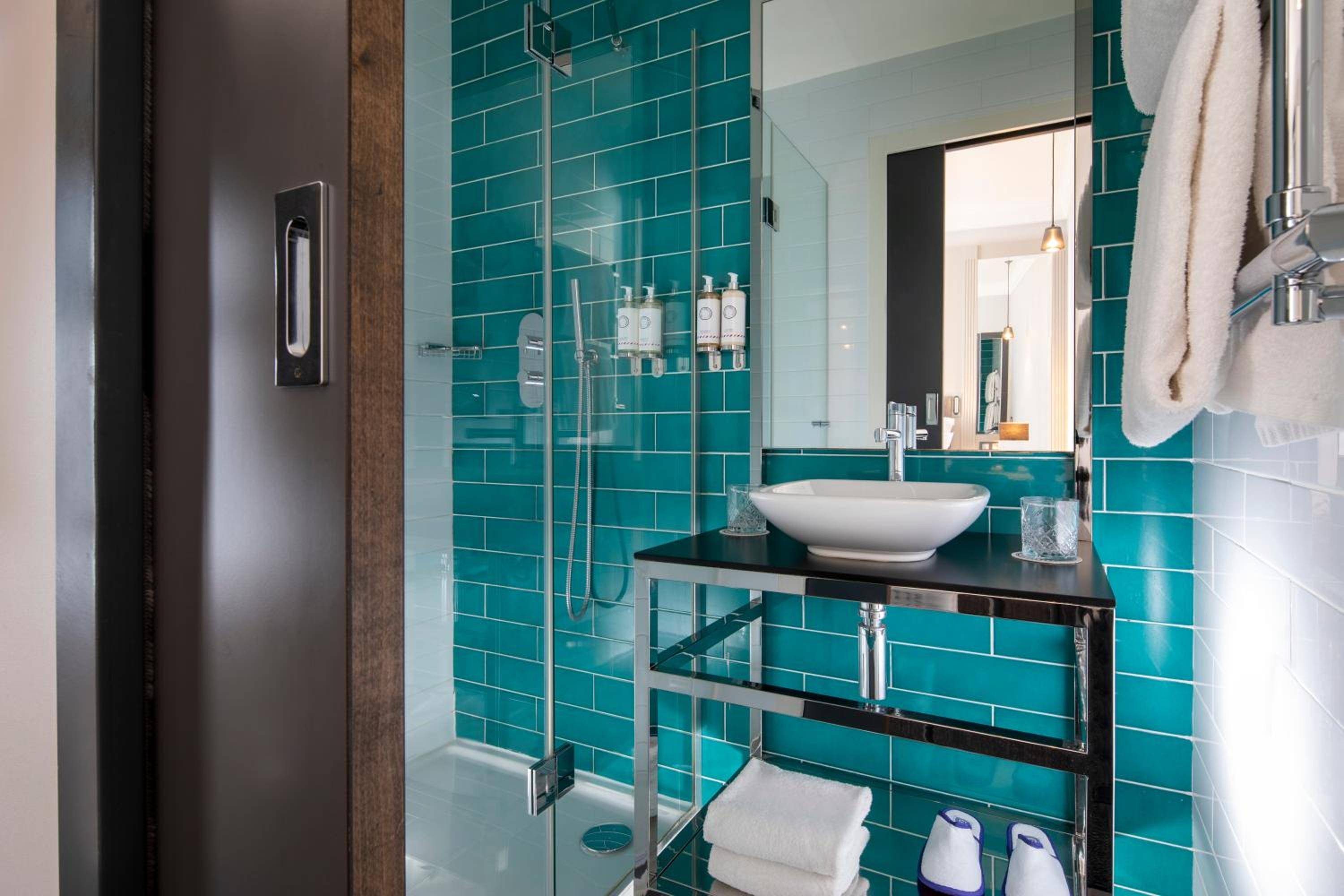 Les Matins de Paris & Spa