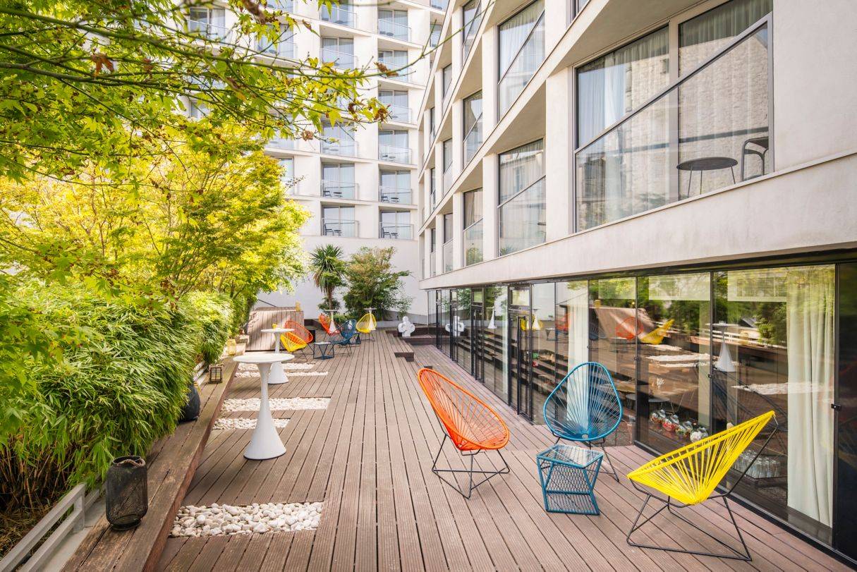 Renaissance Paris Arc De Triomphe