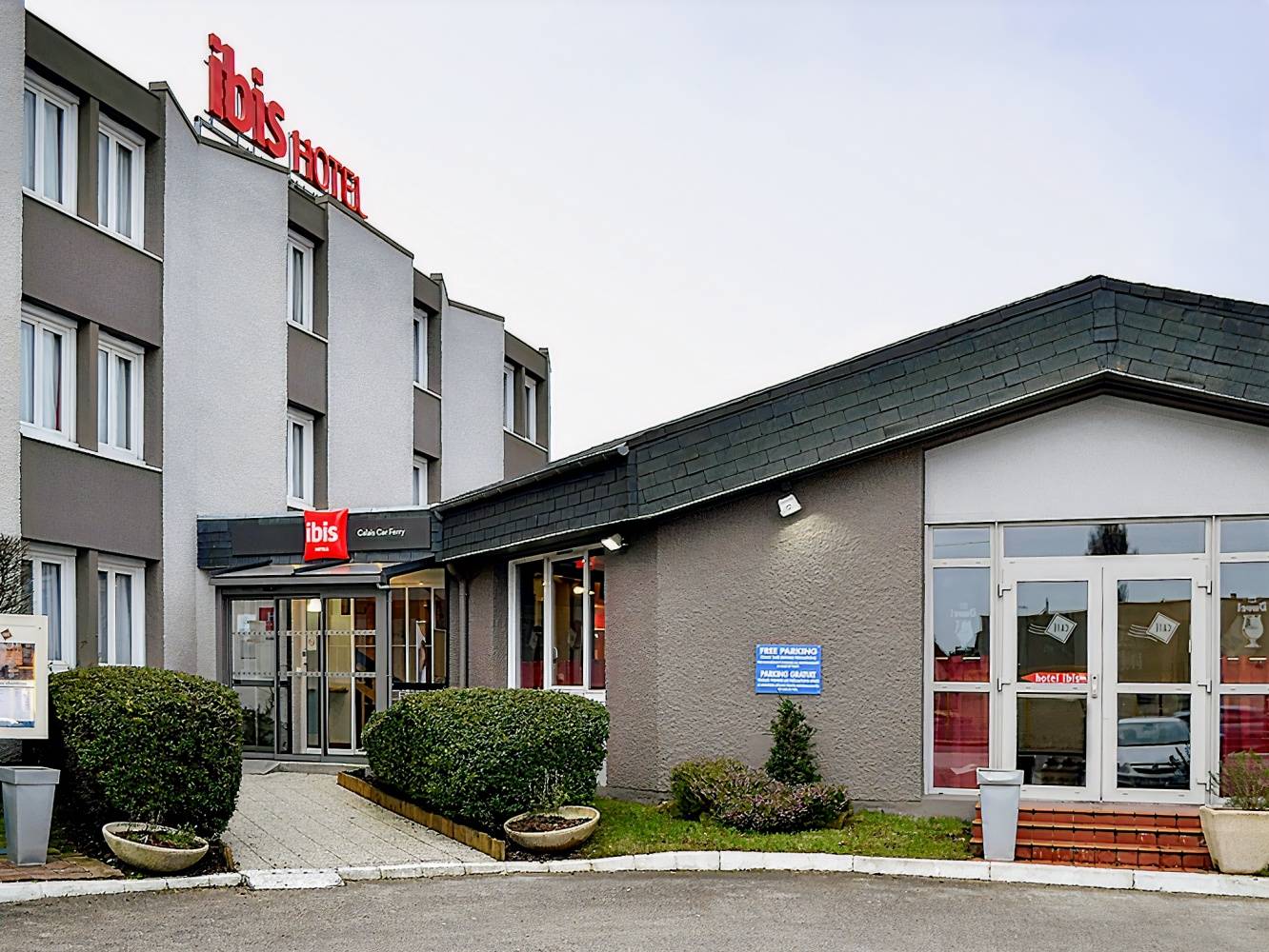 ibis Calais Car Ferry