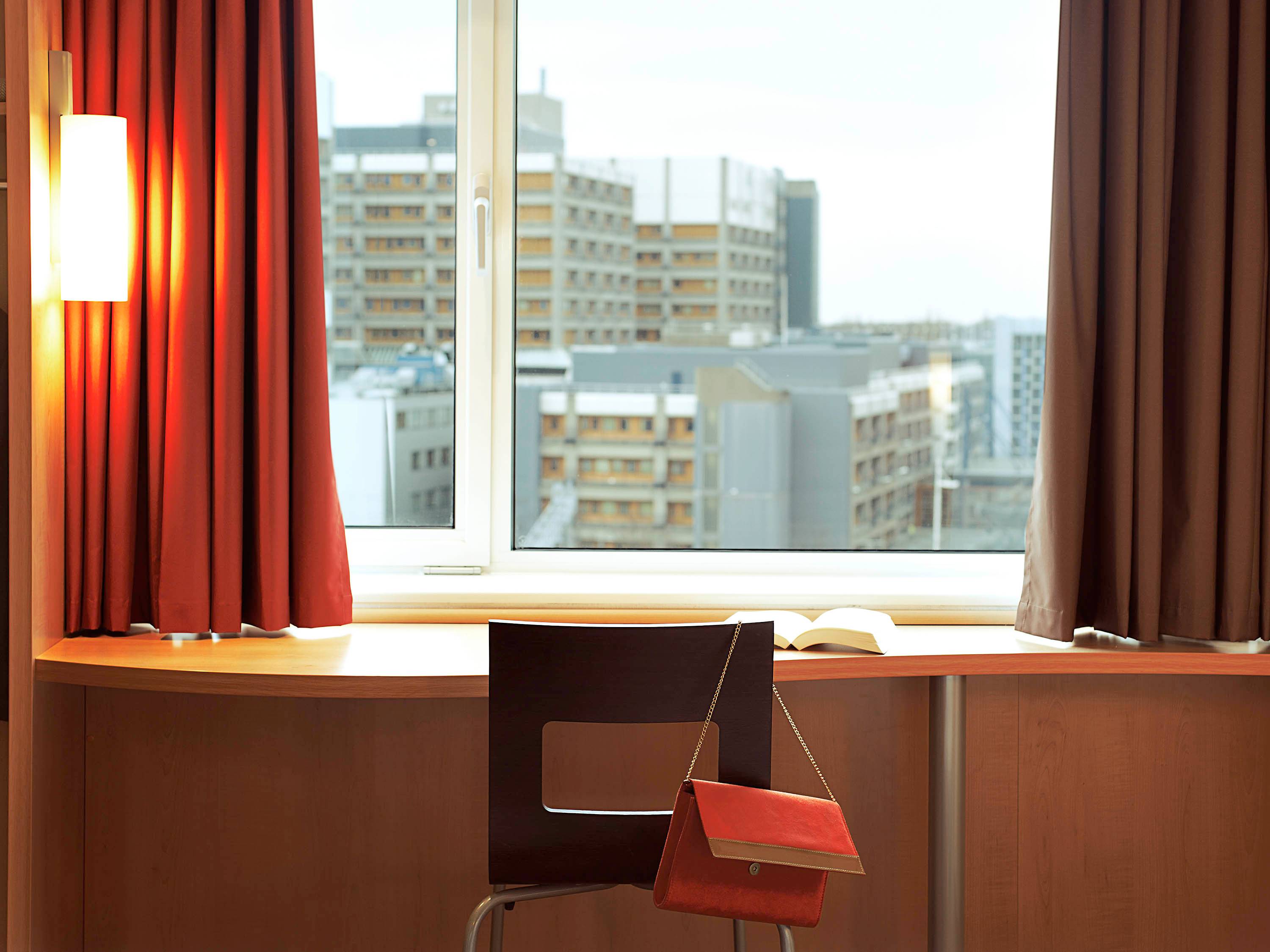ibis Lyon Est Chaponnay hotel