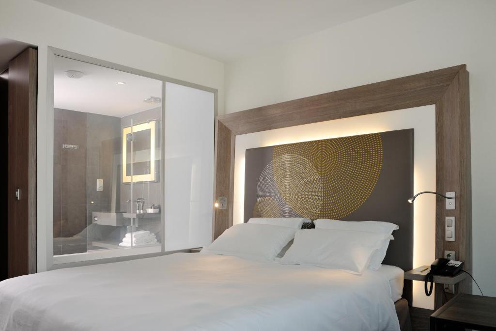 Novotel Lyon Centre Confluence Bord de Saone