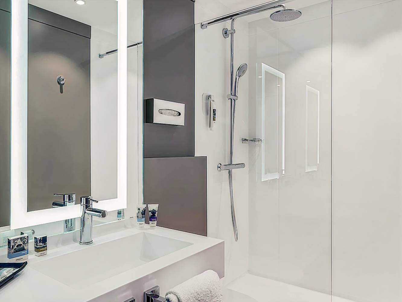 Mercure Paris Eiffel Tower Grenelle Hotel