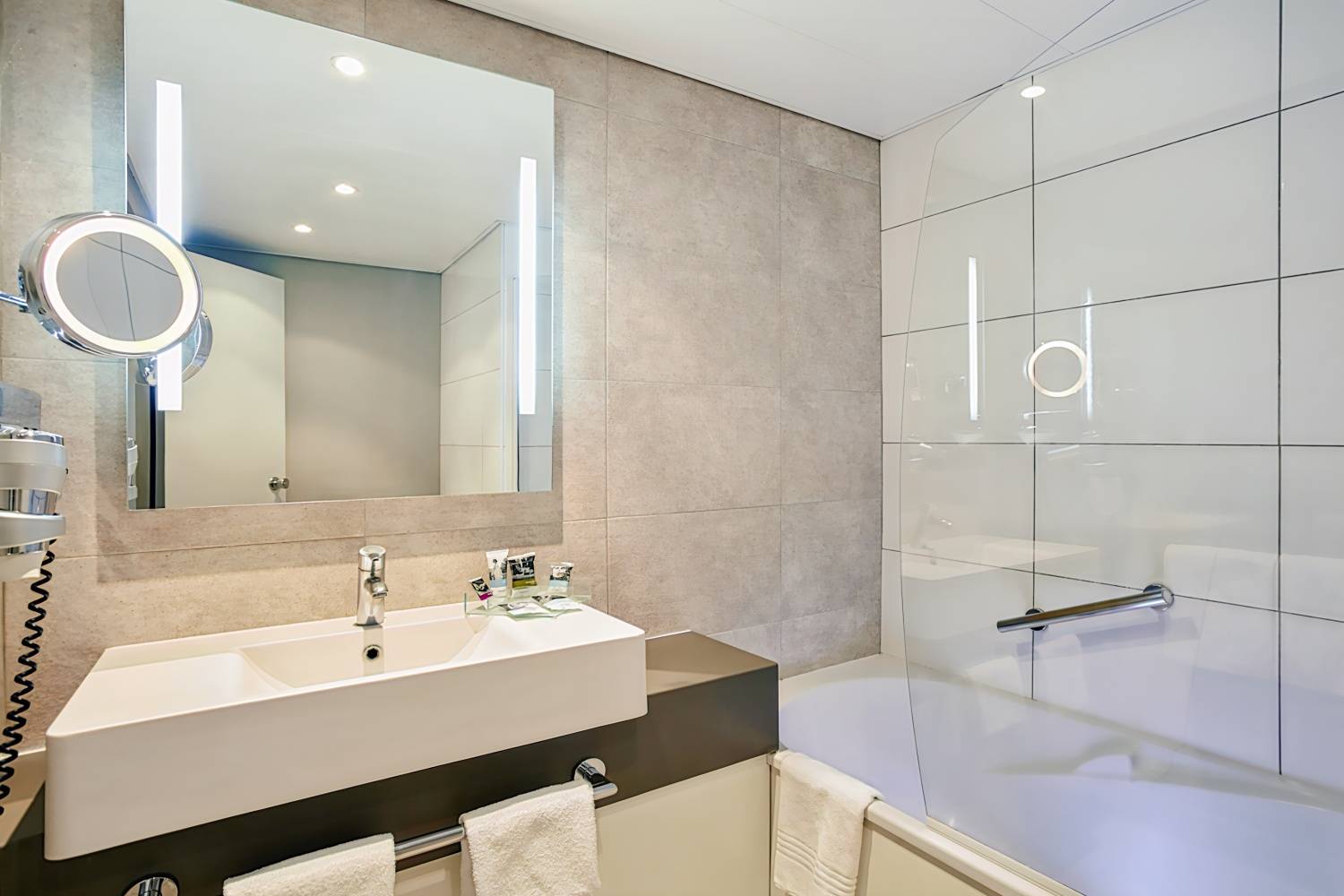 Mercure Paris Sud Les Ulis Courtaboeuf Hotel