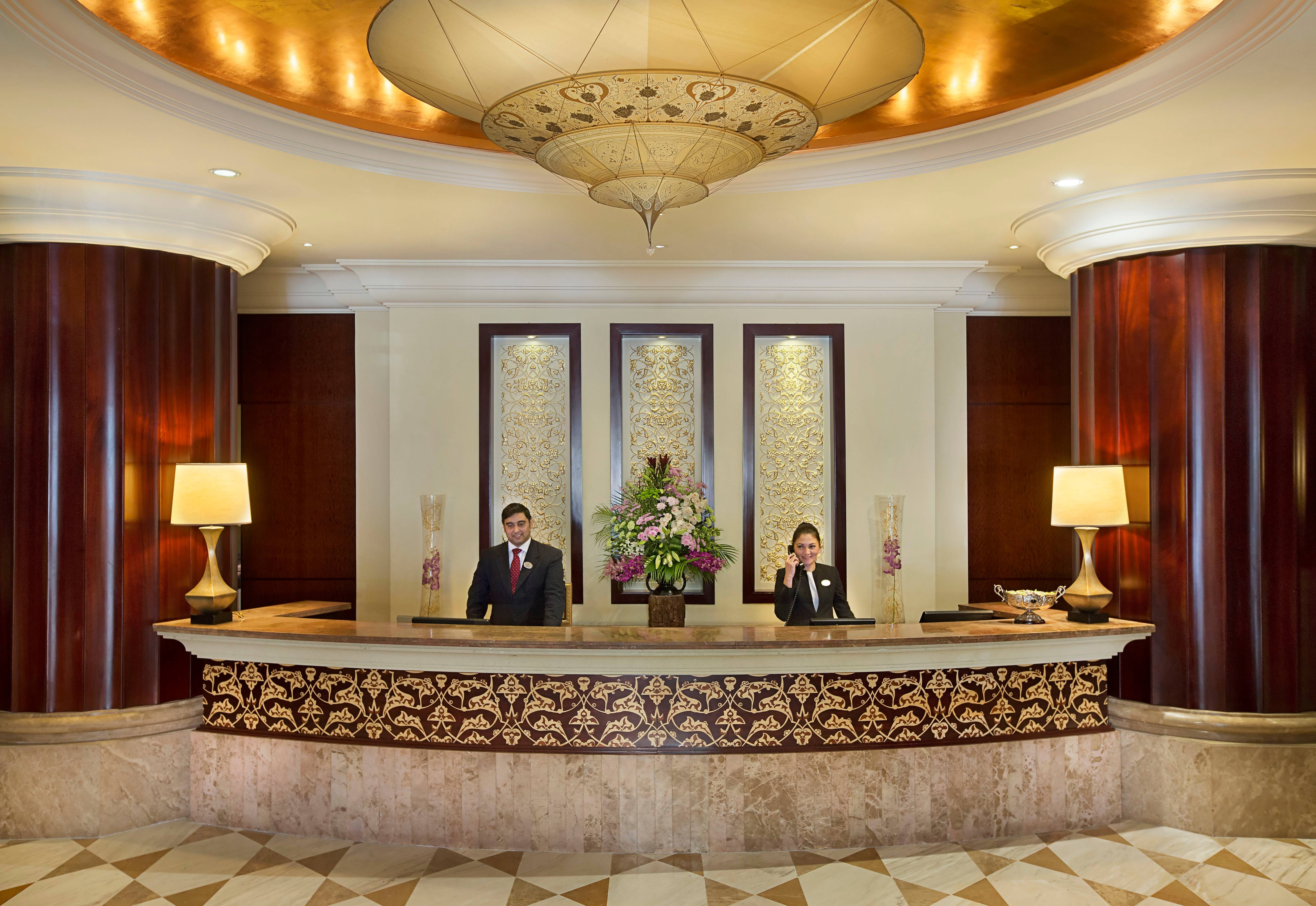 City Seasons Suites Dubai