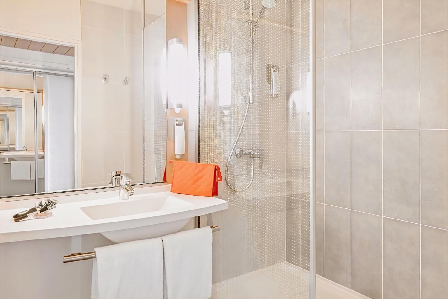 ibis Cavaillon Luberon