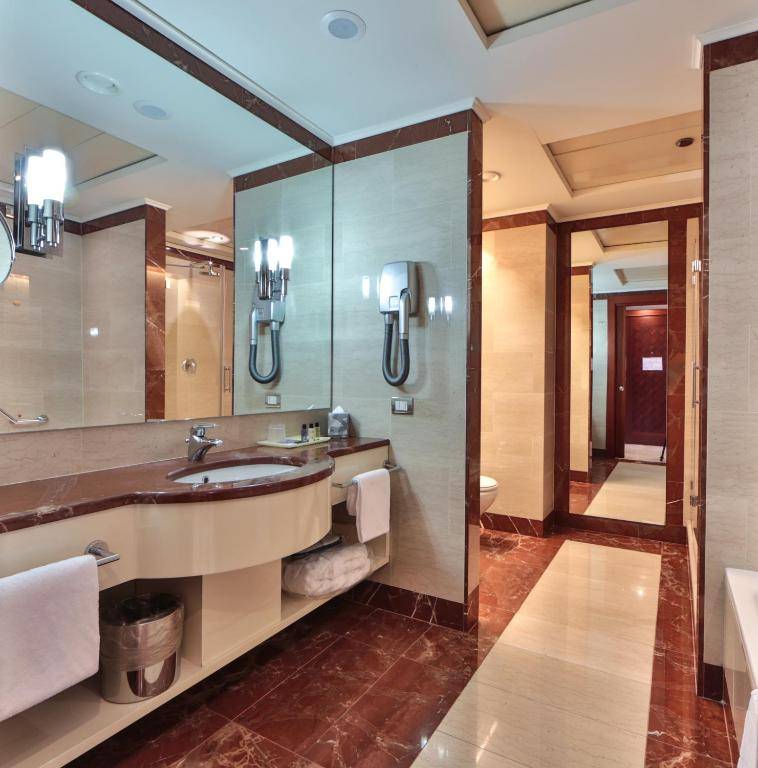 UNA Hotels Expo Fiera Milano