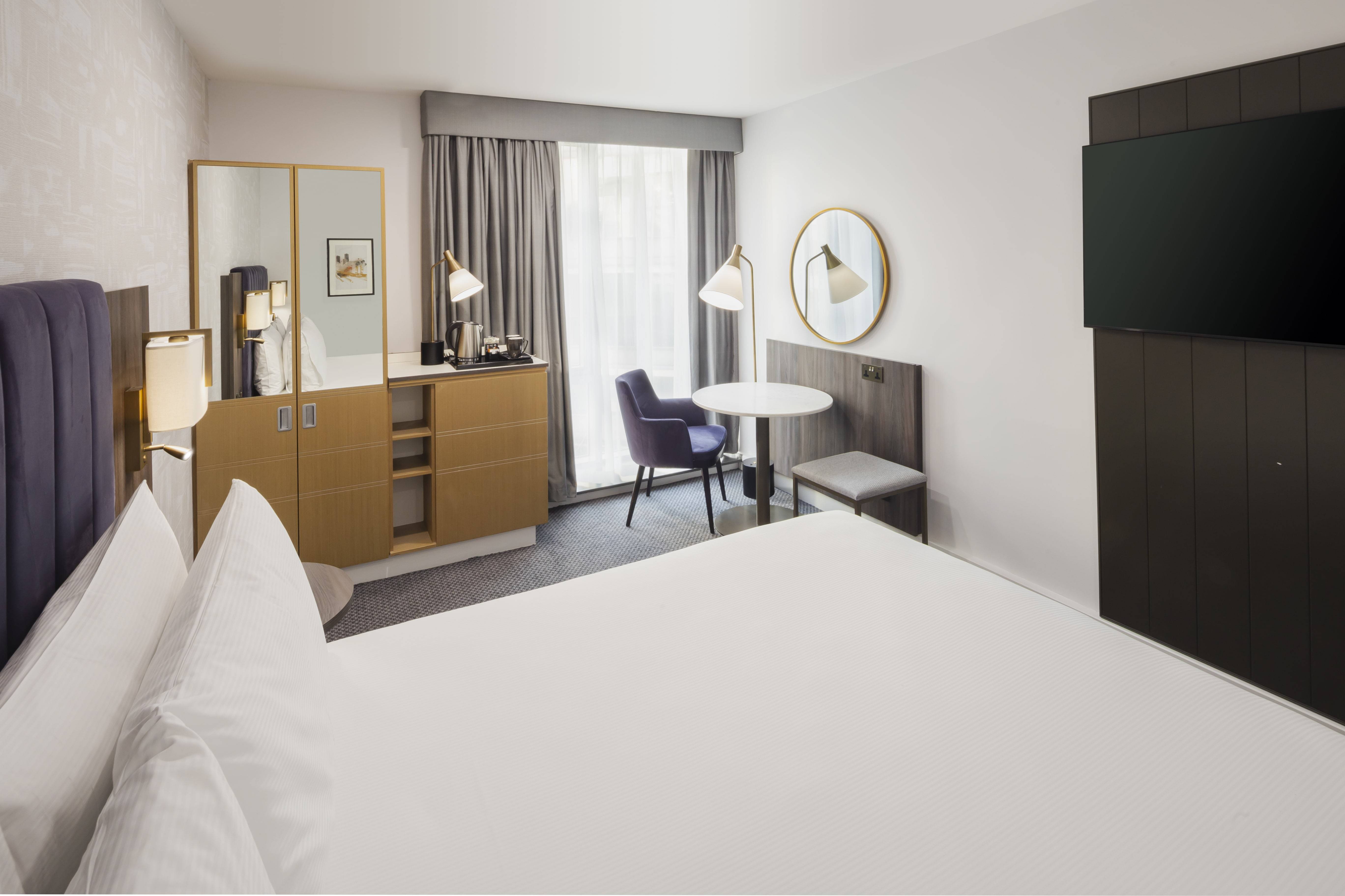 DoubleTree by Hilton Manchester - Piccadilly