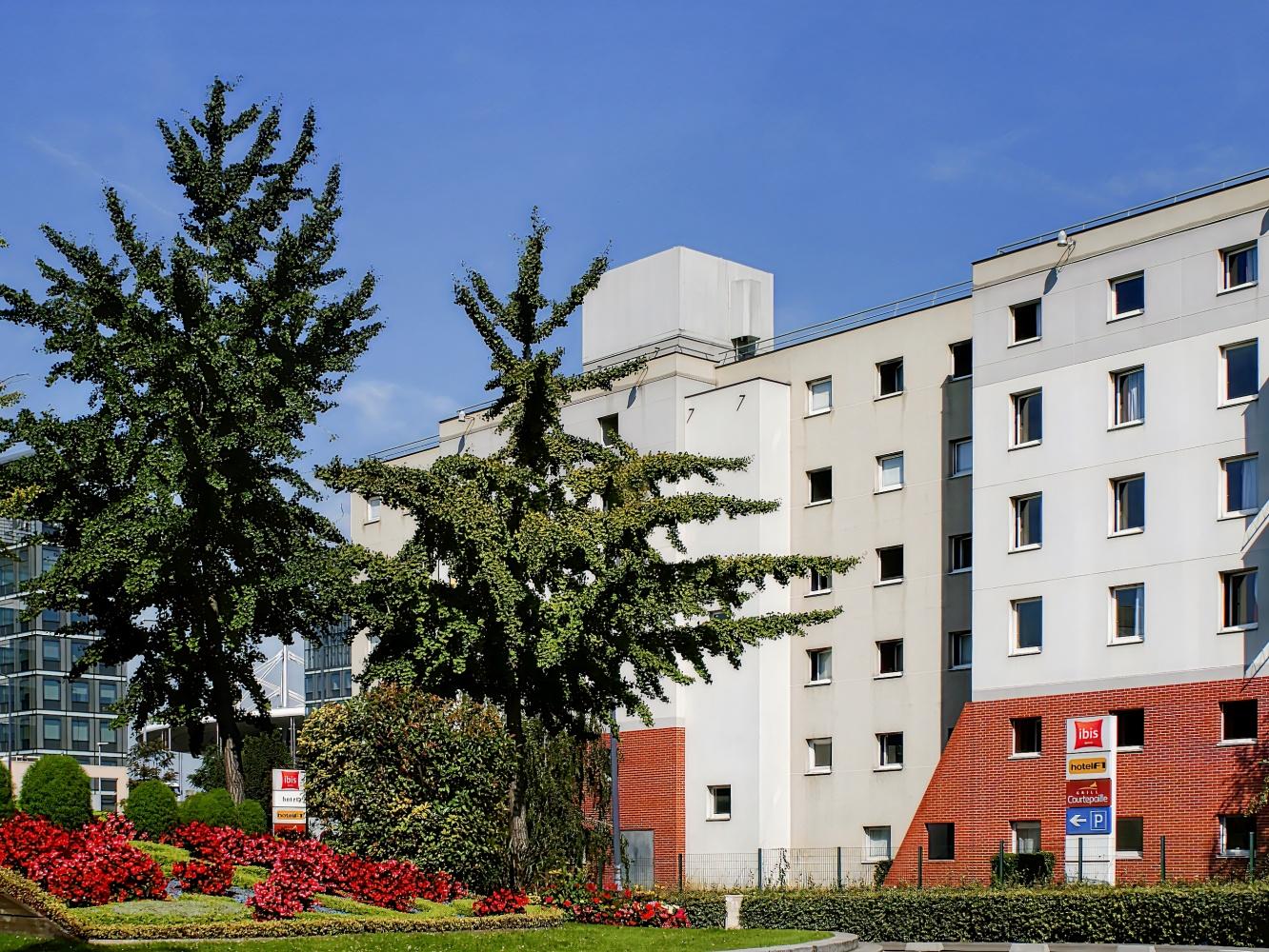 ibis Saint-Denis Stade Sud