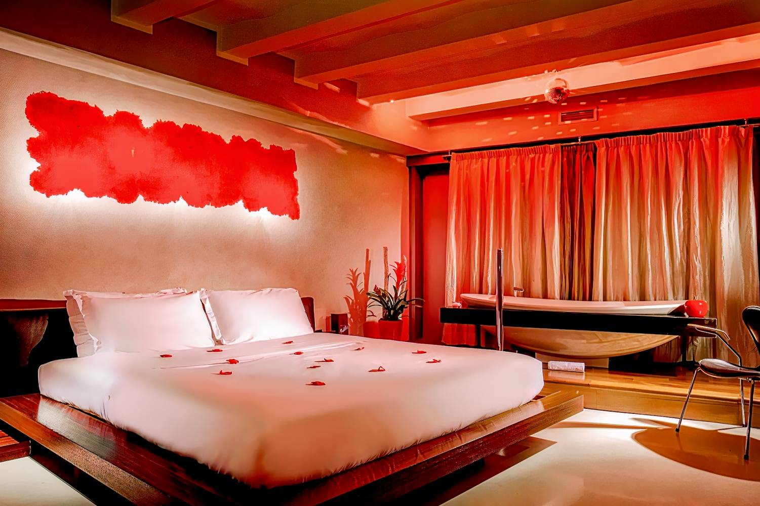 Suite Sistina For Brave Lovers