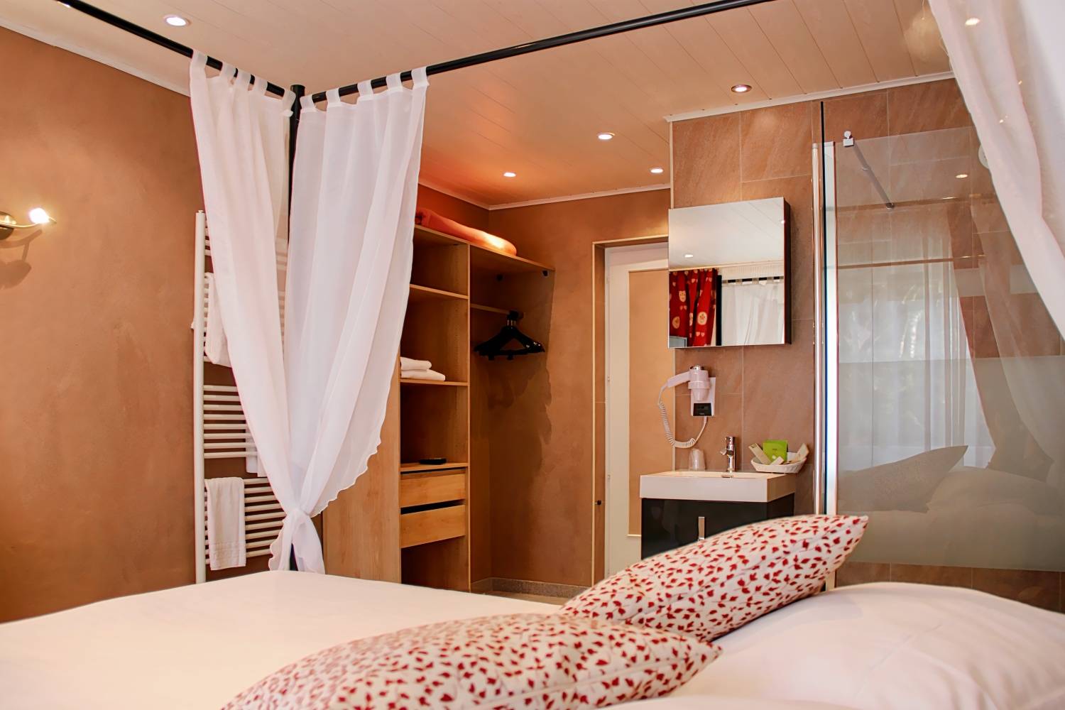 Hotel Restaurant Les Pins Logis