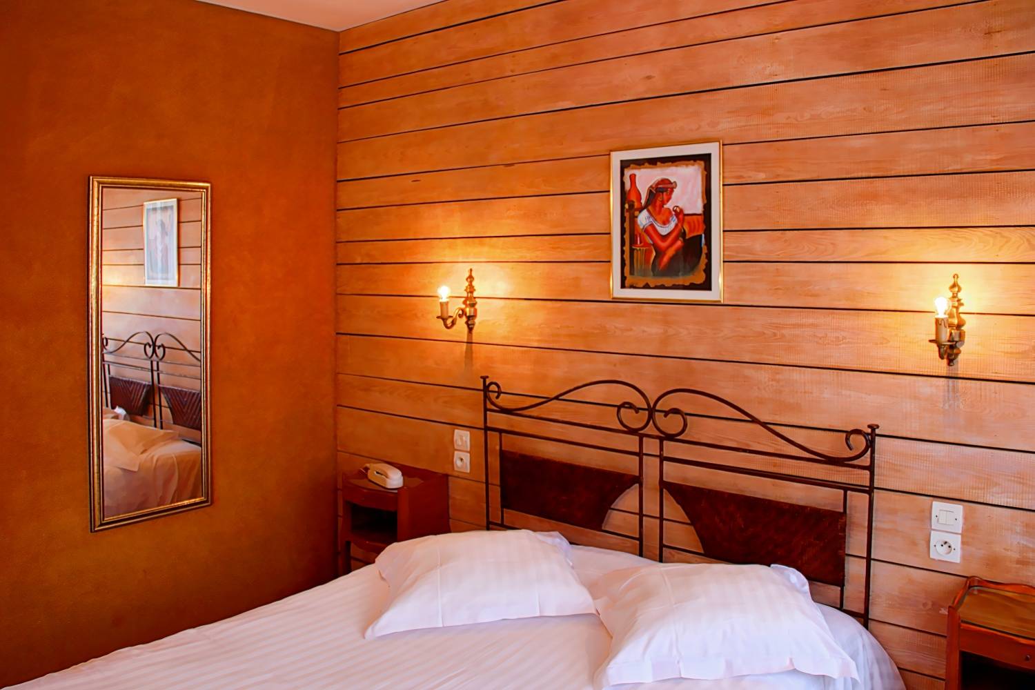 Hotel Restaurant Les Pins Logis