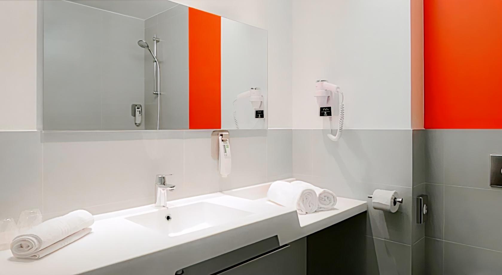 ibis Styles Caen Centre Gare