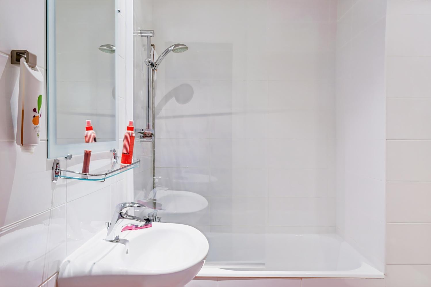 ibis Styles Asnieres Centre