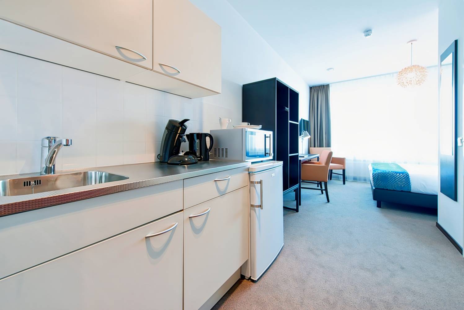 The Hague Teleport Hotel