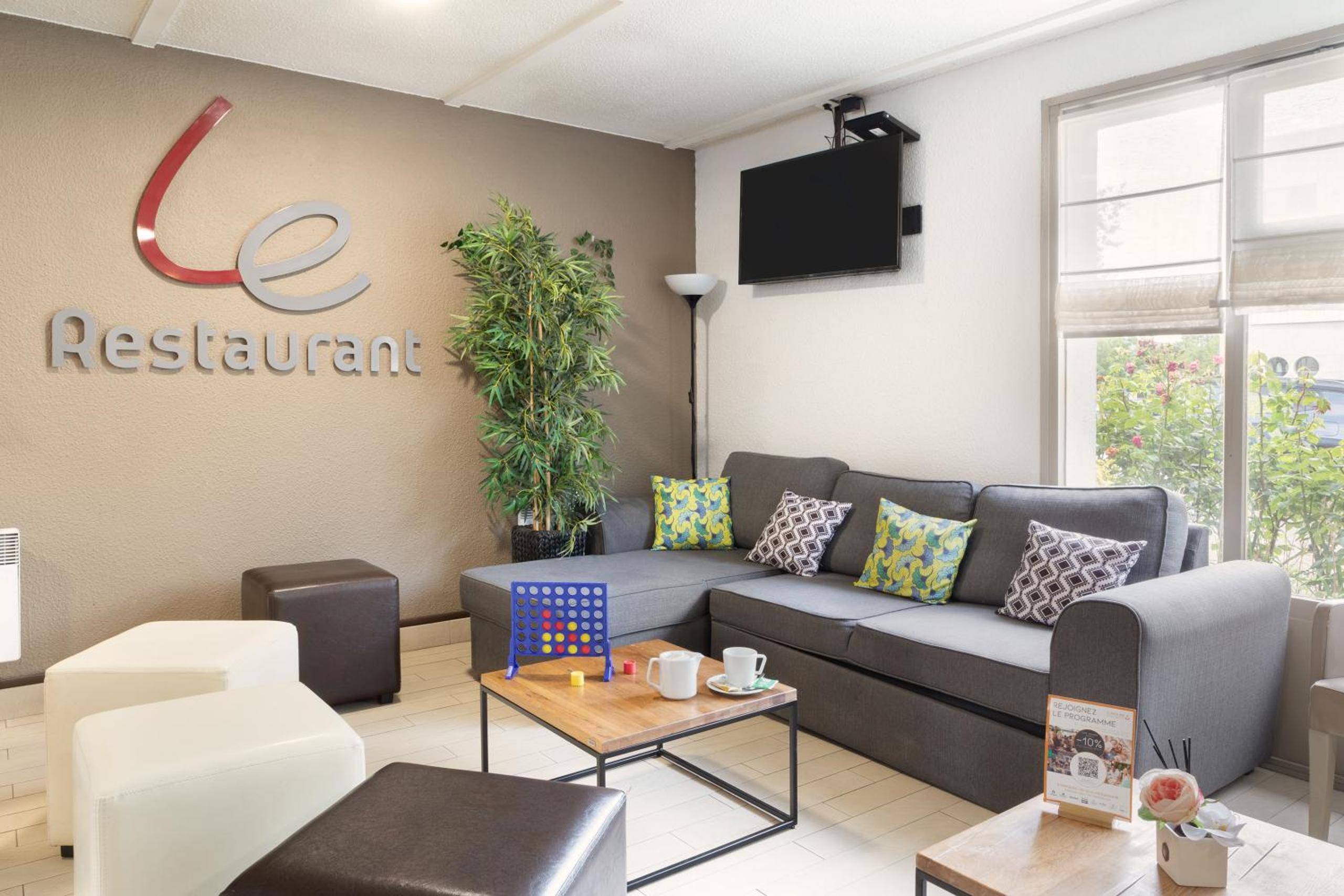 Campanile Morangis Orly