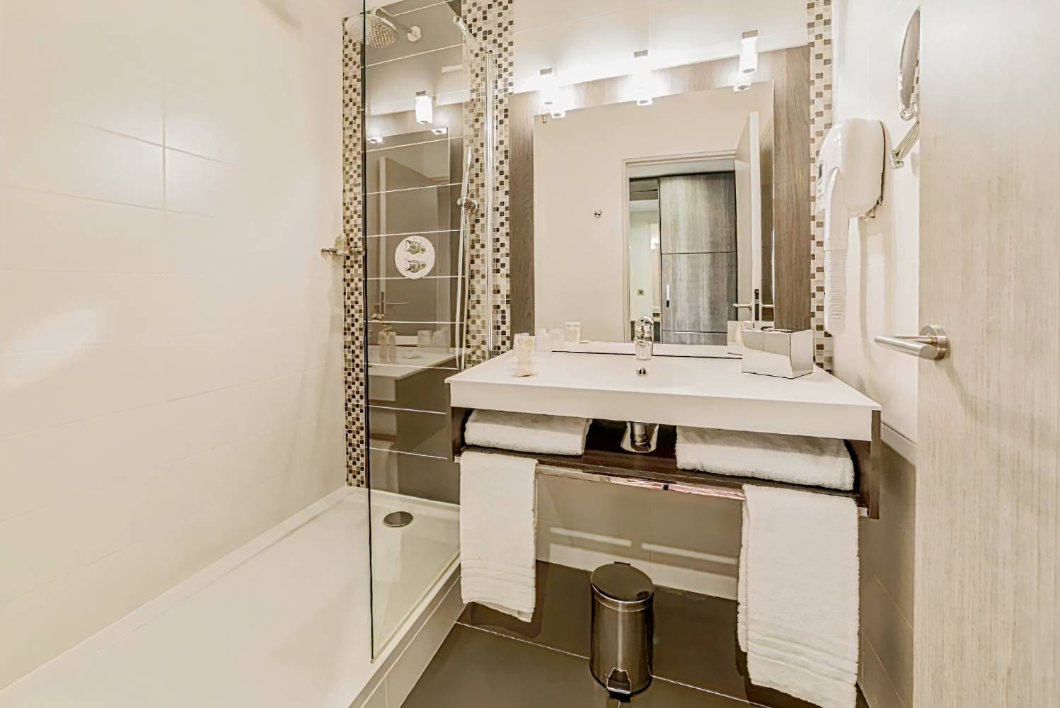 Best Western Plus Evreux Palais des Congres