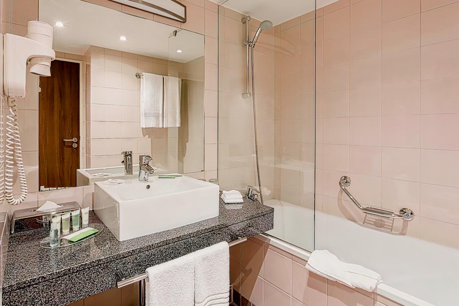 Courtyard by Marriott Toulouse Airport