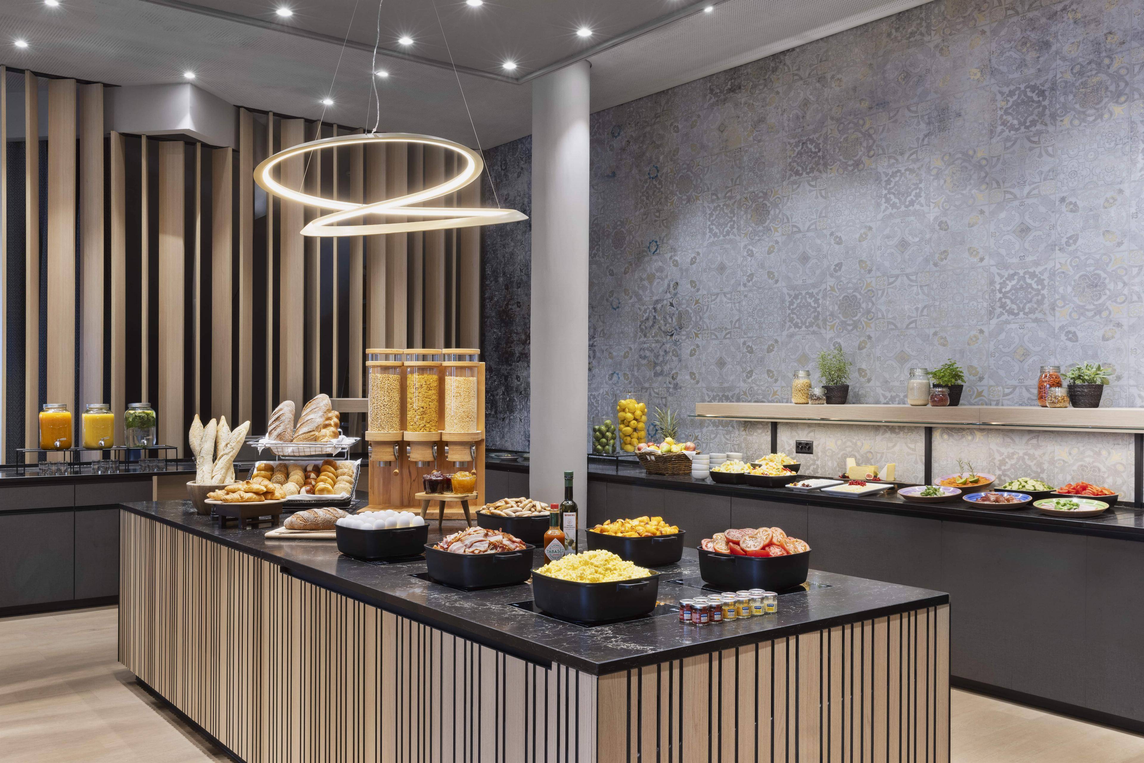 Courtyard by Marriott Basel