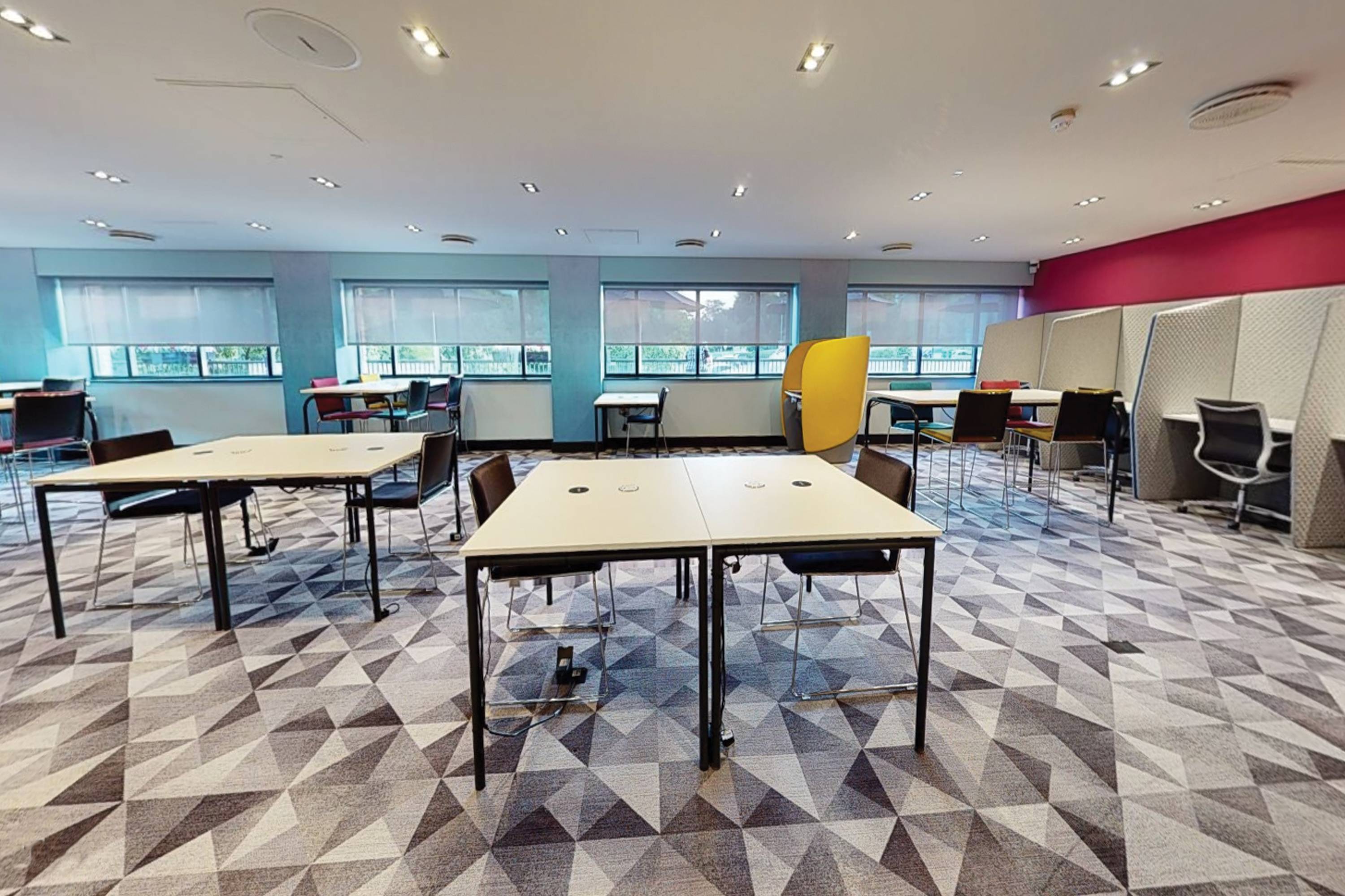 Village Hotel Leeds North