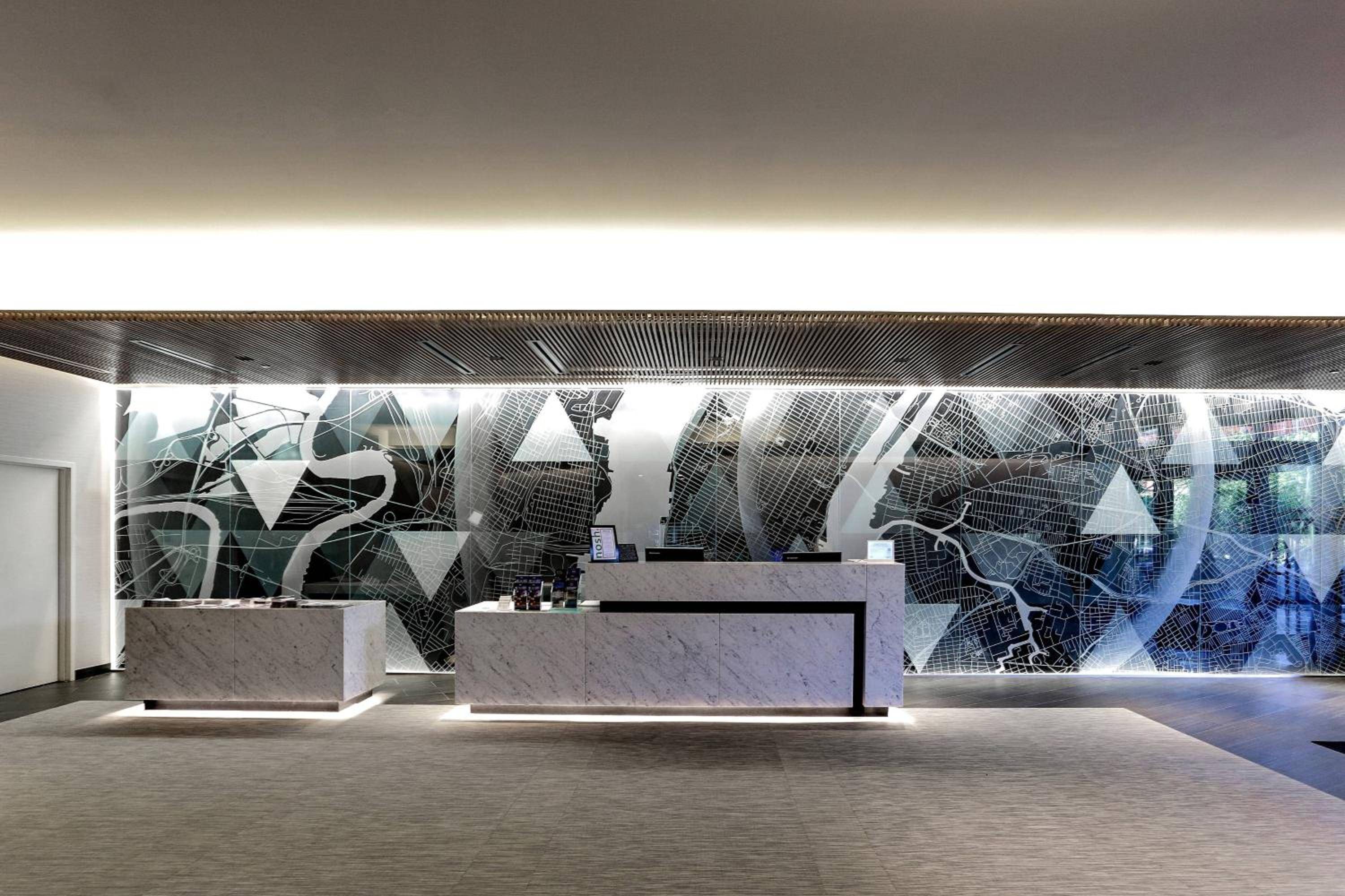 Courtyard Long Island City/New York Manhattan View